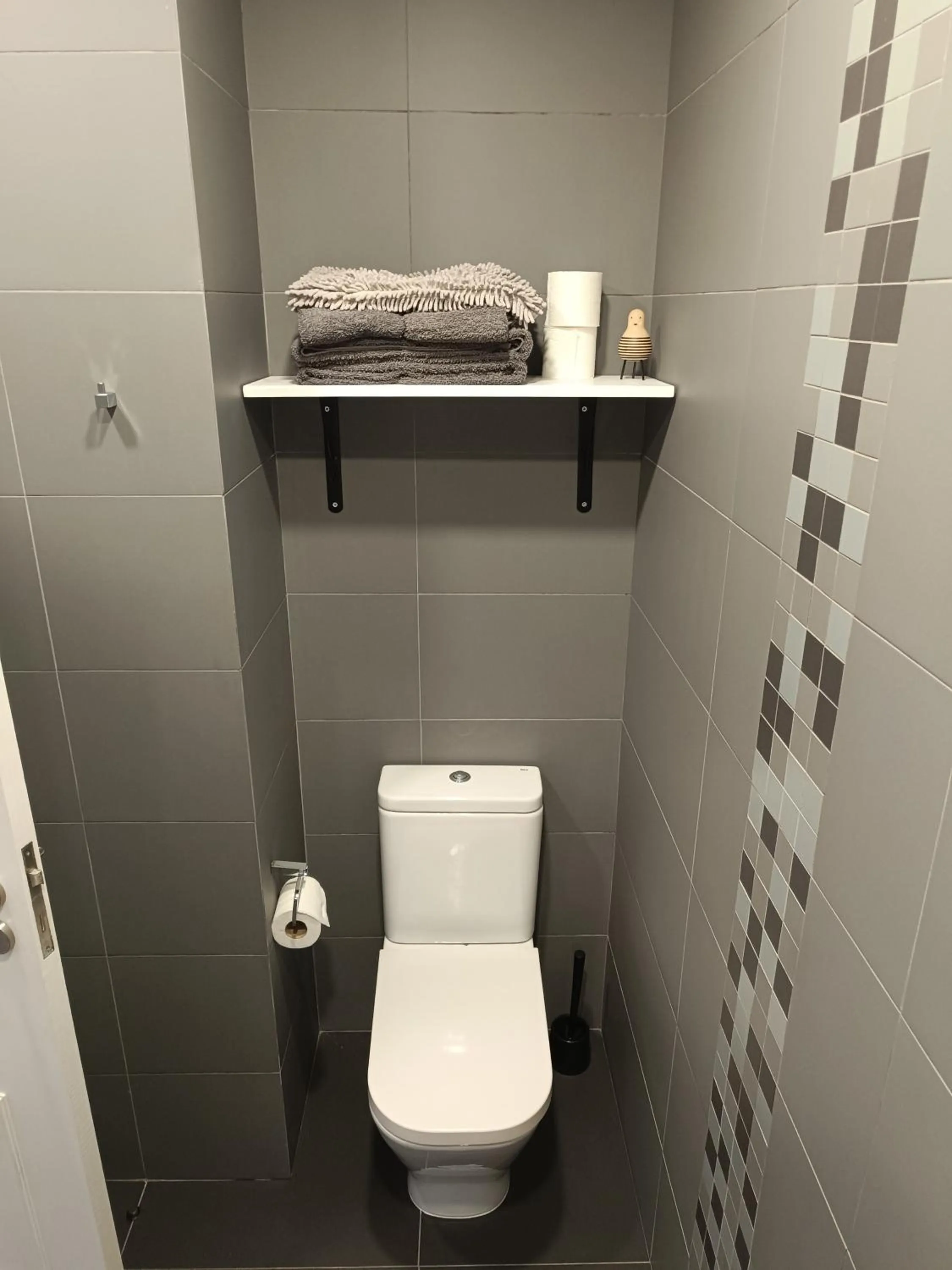 Toilet in SUPERTUBOS HOUSE Peniche