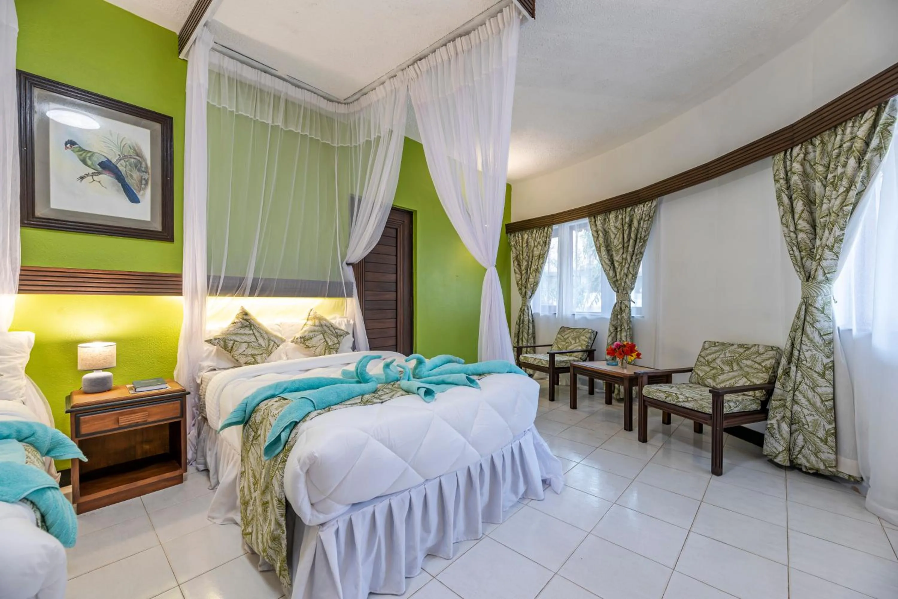 Property building, Bed in Safari Beach Hotel