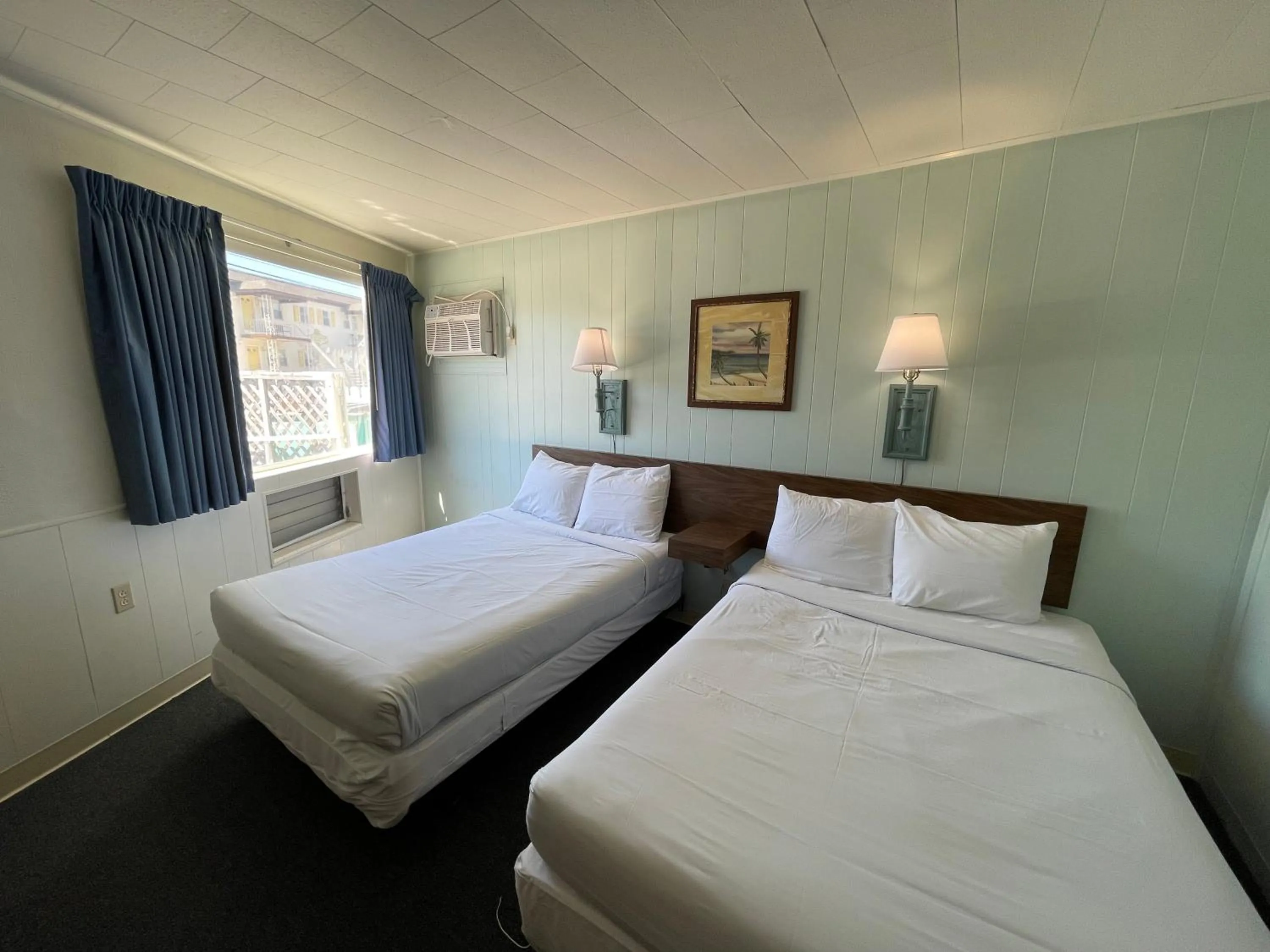 Bed in Bel Air Motel Wildwood Crest Beach