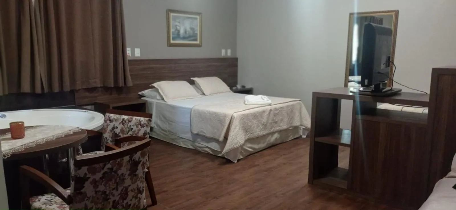 Photo of the whole room, Bed in CAMBRAIA HOTEL ARCOS