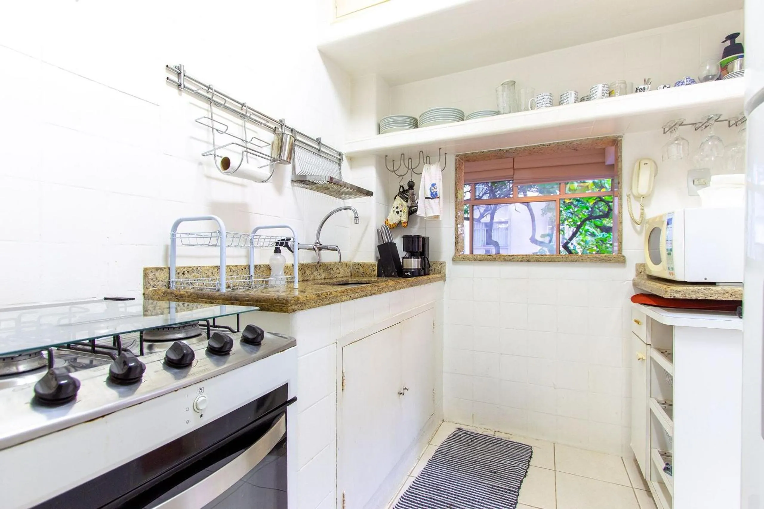 Kitchen or kitchenette in Ipanema: 2Qtos Confortável, Ao Lado da Praia