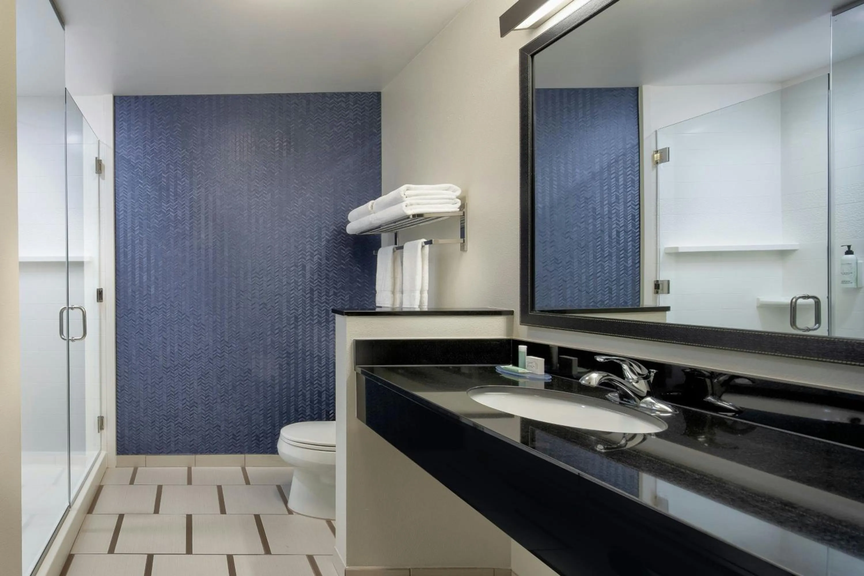 Bathroom in Fairfield Inn and Suites Oklahoma City Yukon