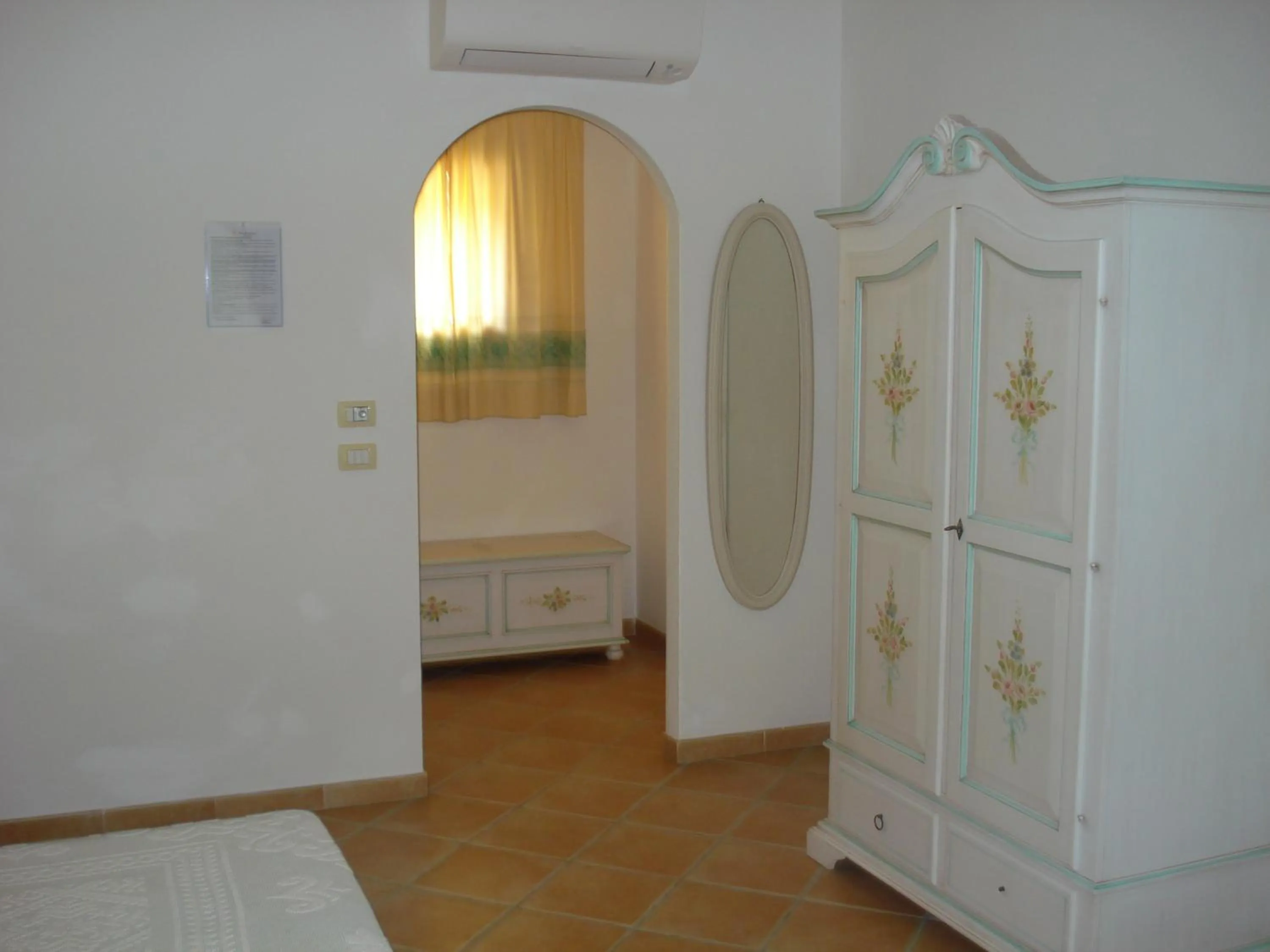 Photo of the whole room in Hotel Valkarana Country Relais