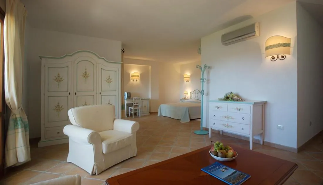 Photo of the whole room in Hotel Valkarana Country Relais