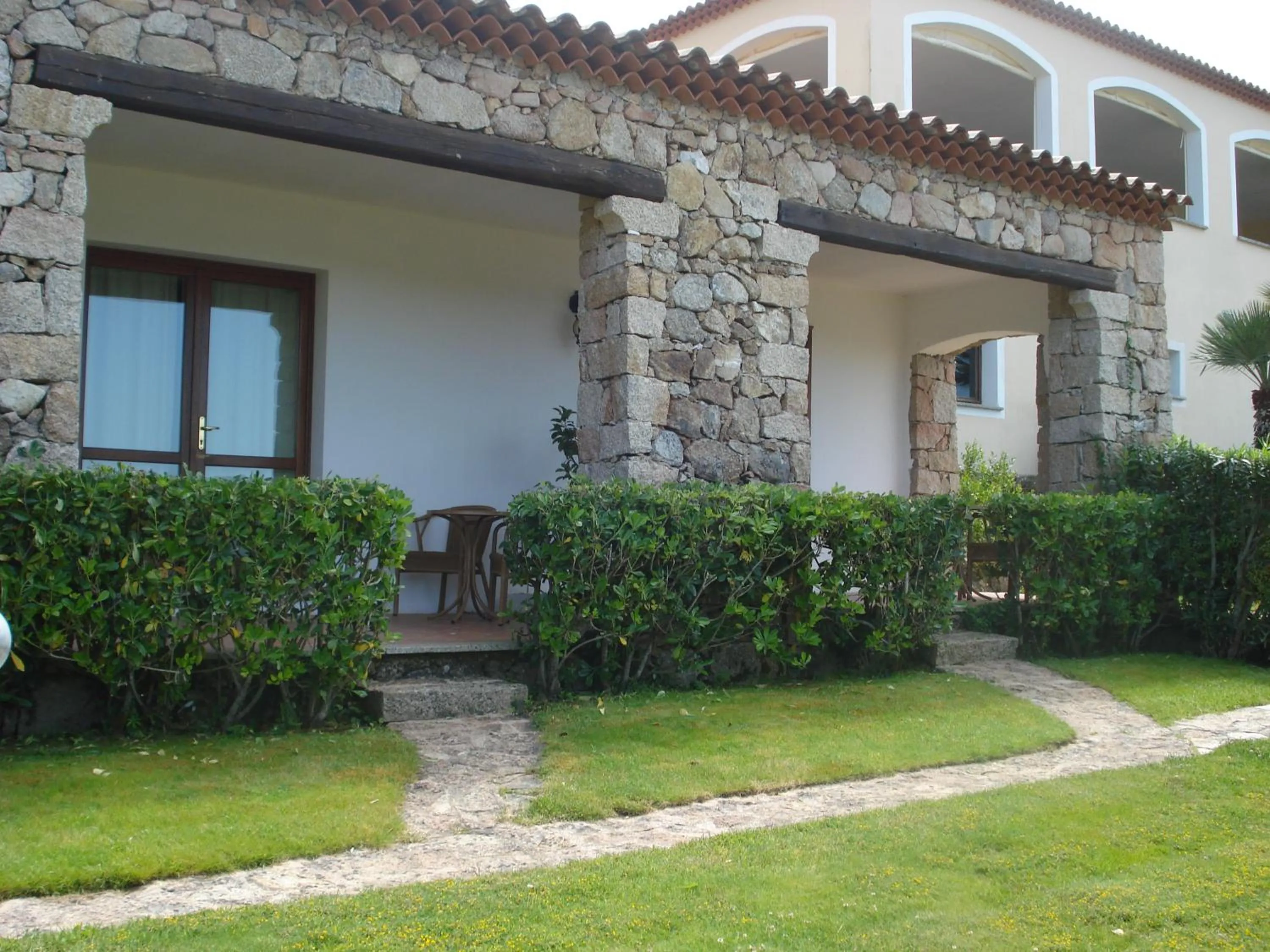 Property building in Hotel Valkarana Country Relais