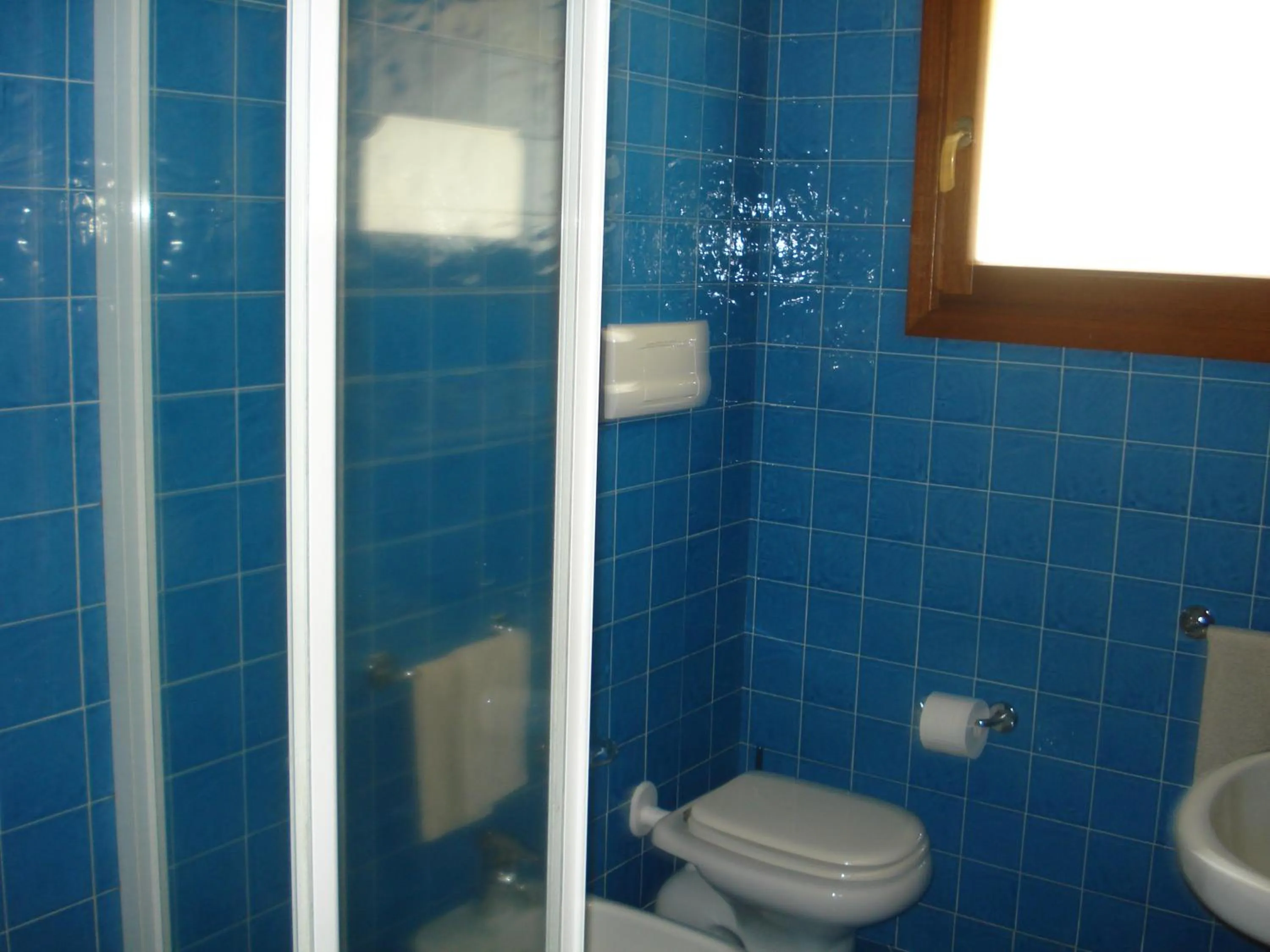 Shower in Hotel Valkarana Country Relais
