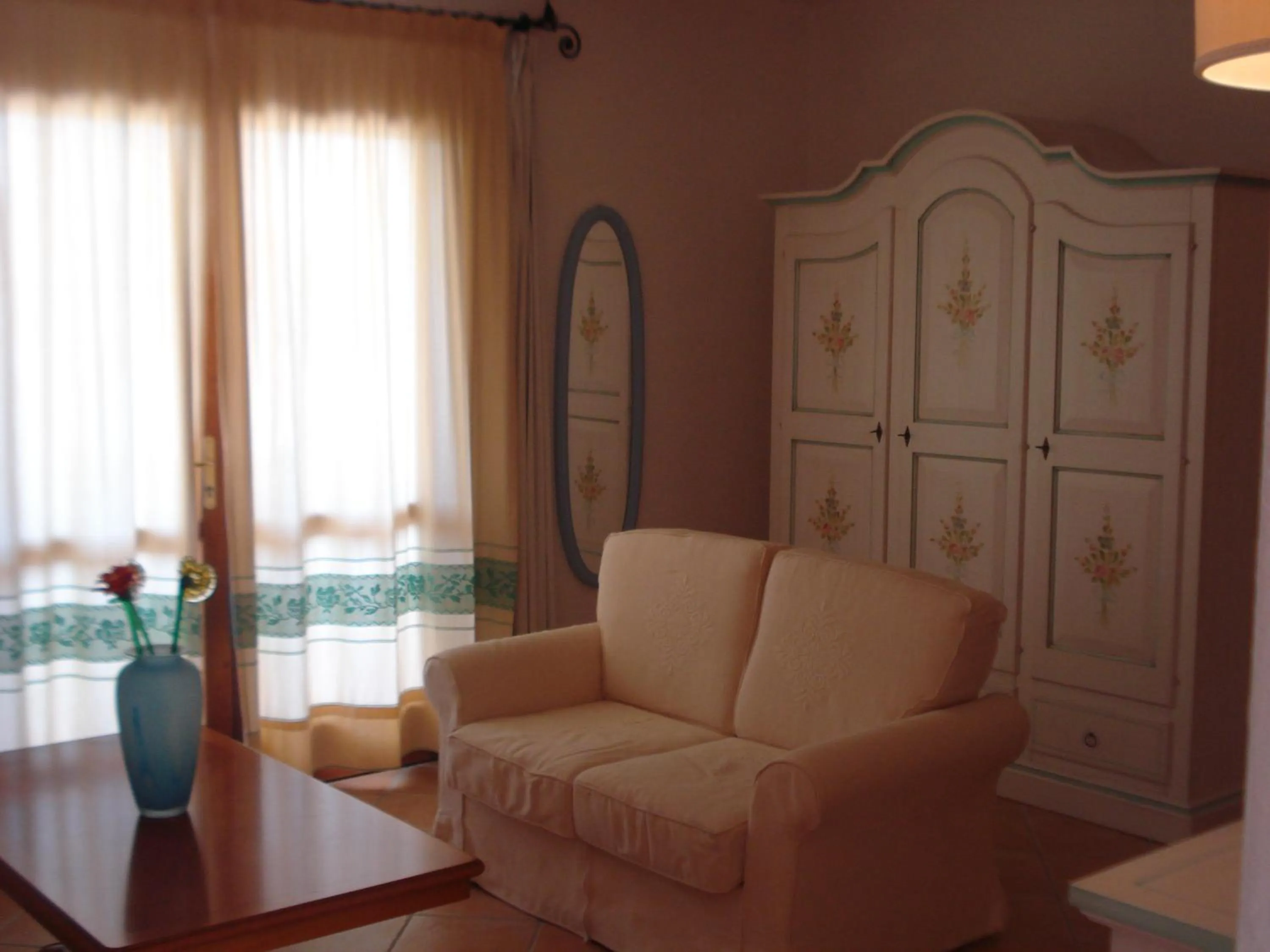 Living room in Hotel Valkarana Country Relais