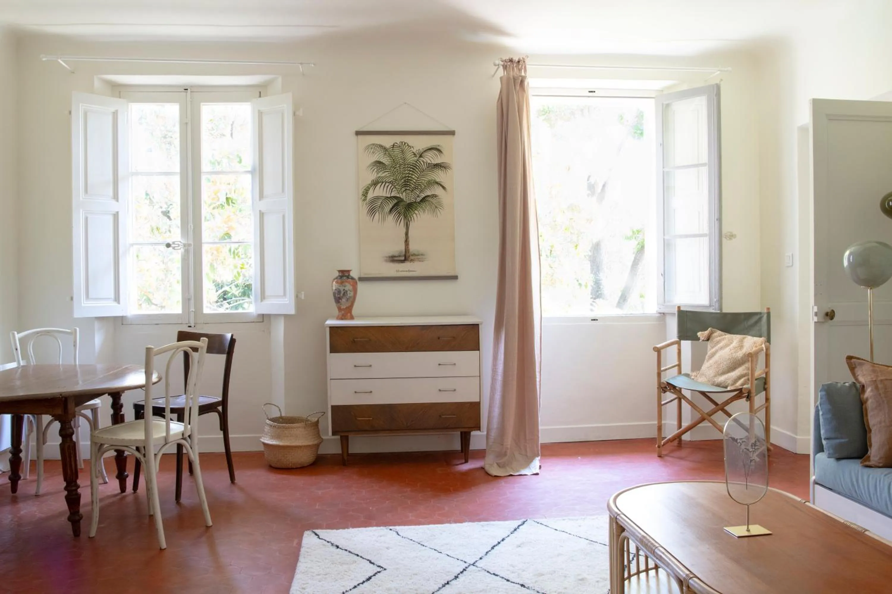 Living room in Maison Sumiane - Maison d hotes et locations avec piscine