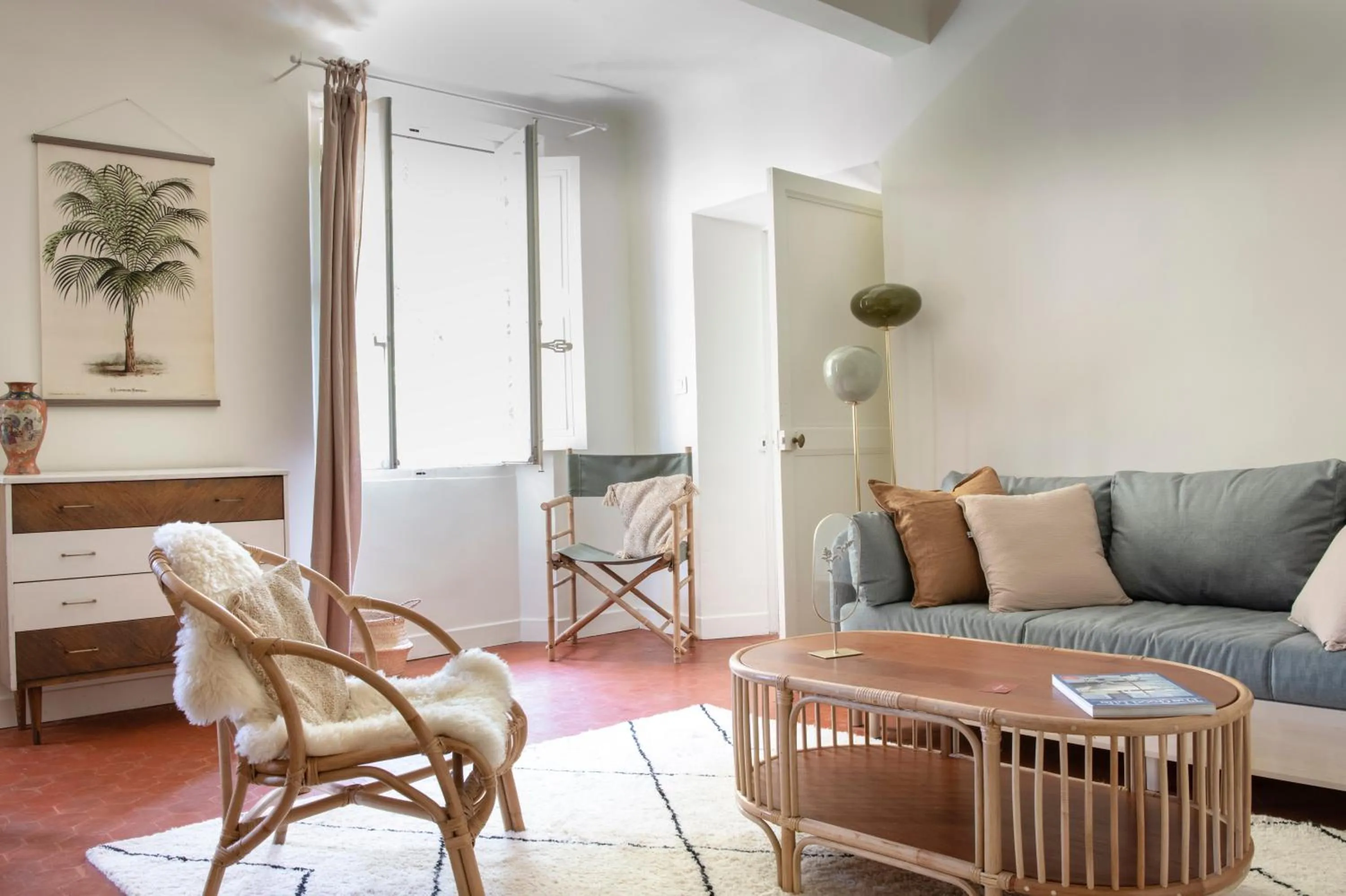 Living room in Maison Sumiane - Maison d hotes et locations avec piscine