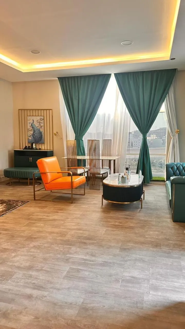 Quiet street view in Relax Palace Hotel Apartments