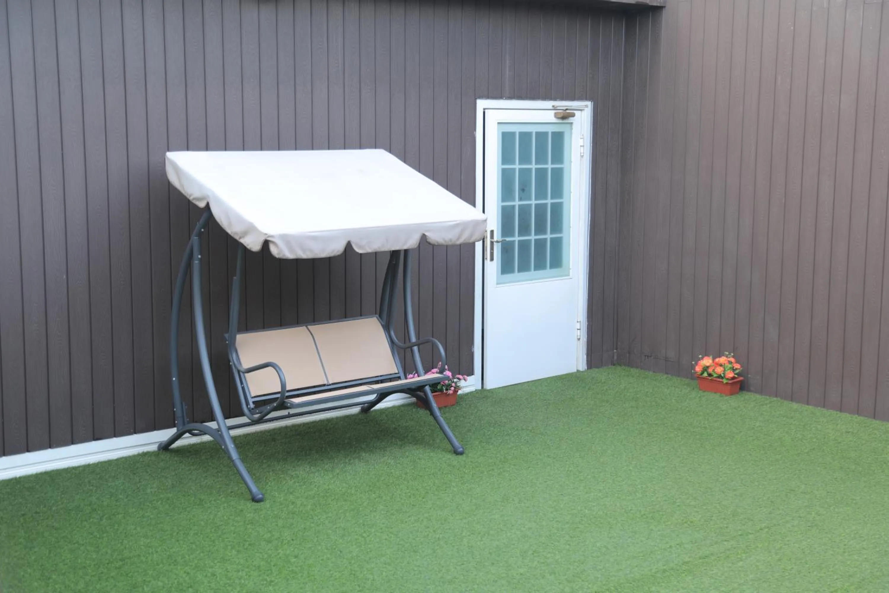 Day in Relax Palace Hotel Apartments