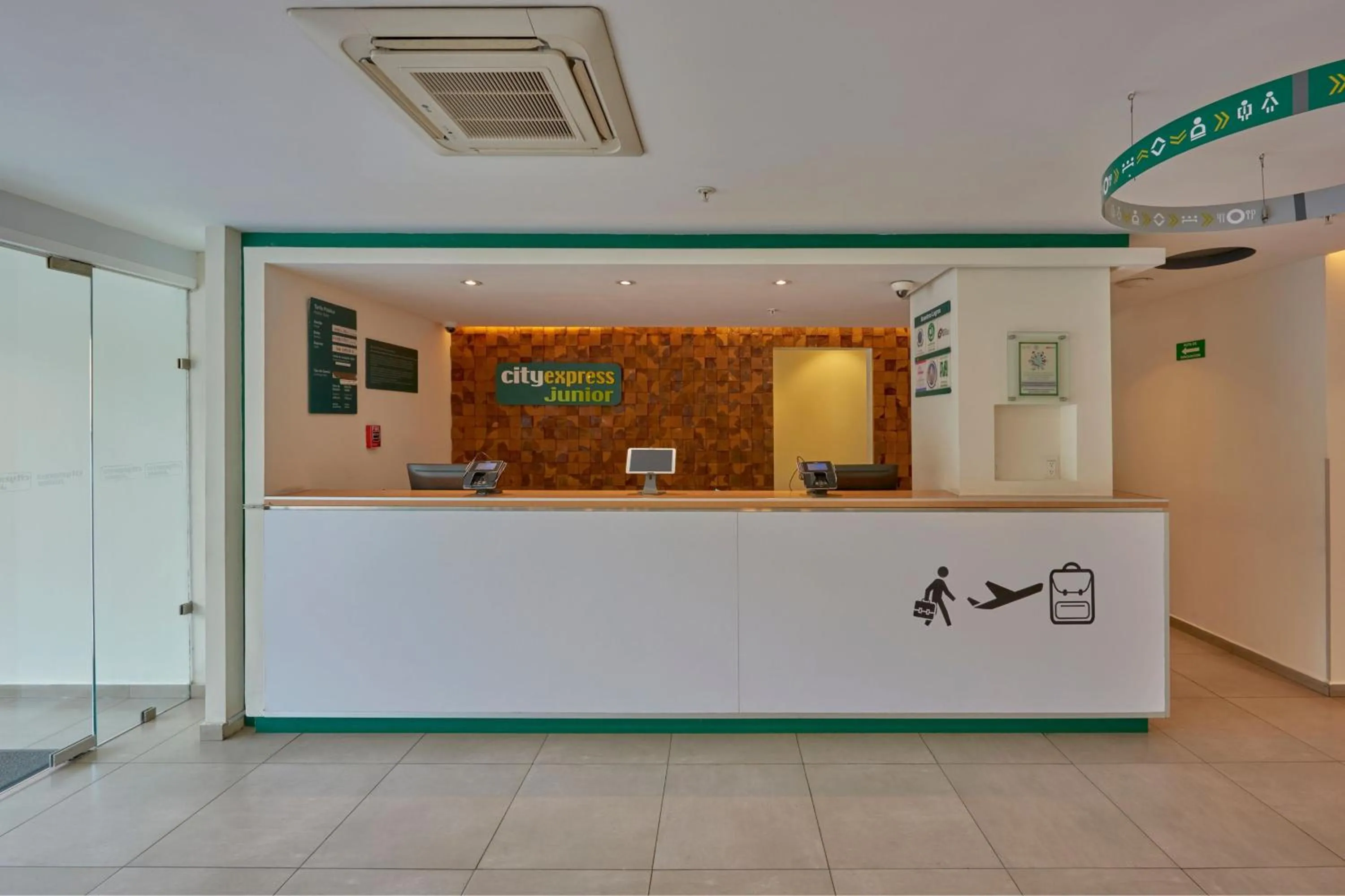 Lobby or reception in City Express Junior by Marriott Puebla FINSA