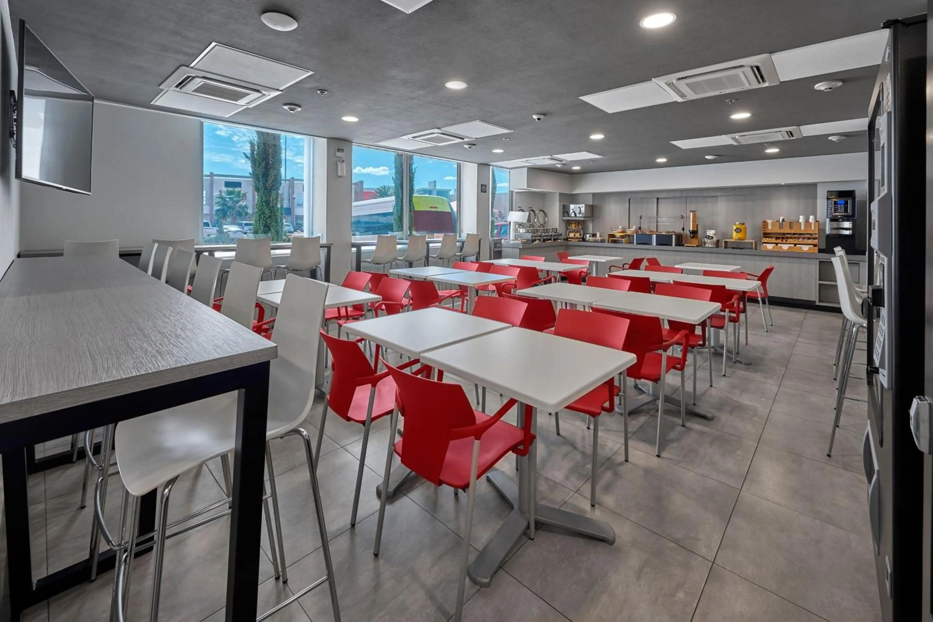 Breakfast in City Express Junior by Marriott Puebla FINSA