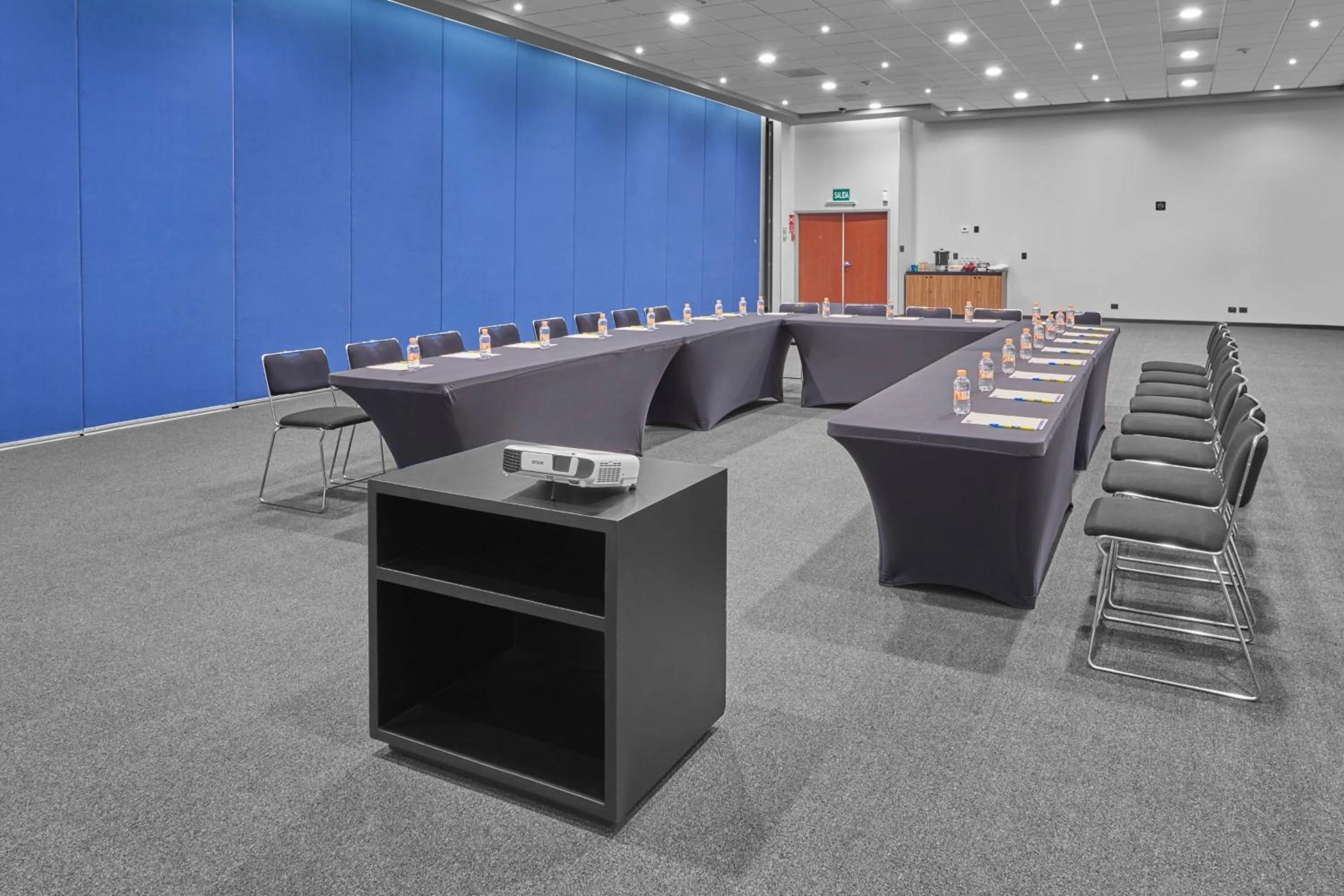 Meeting/conference room in City Express Junior by Marriott Puebla FINSA