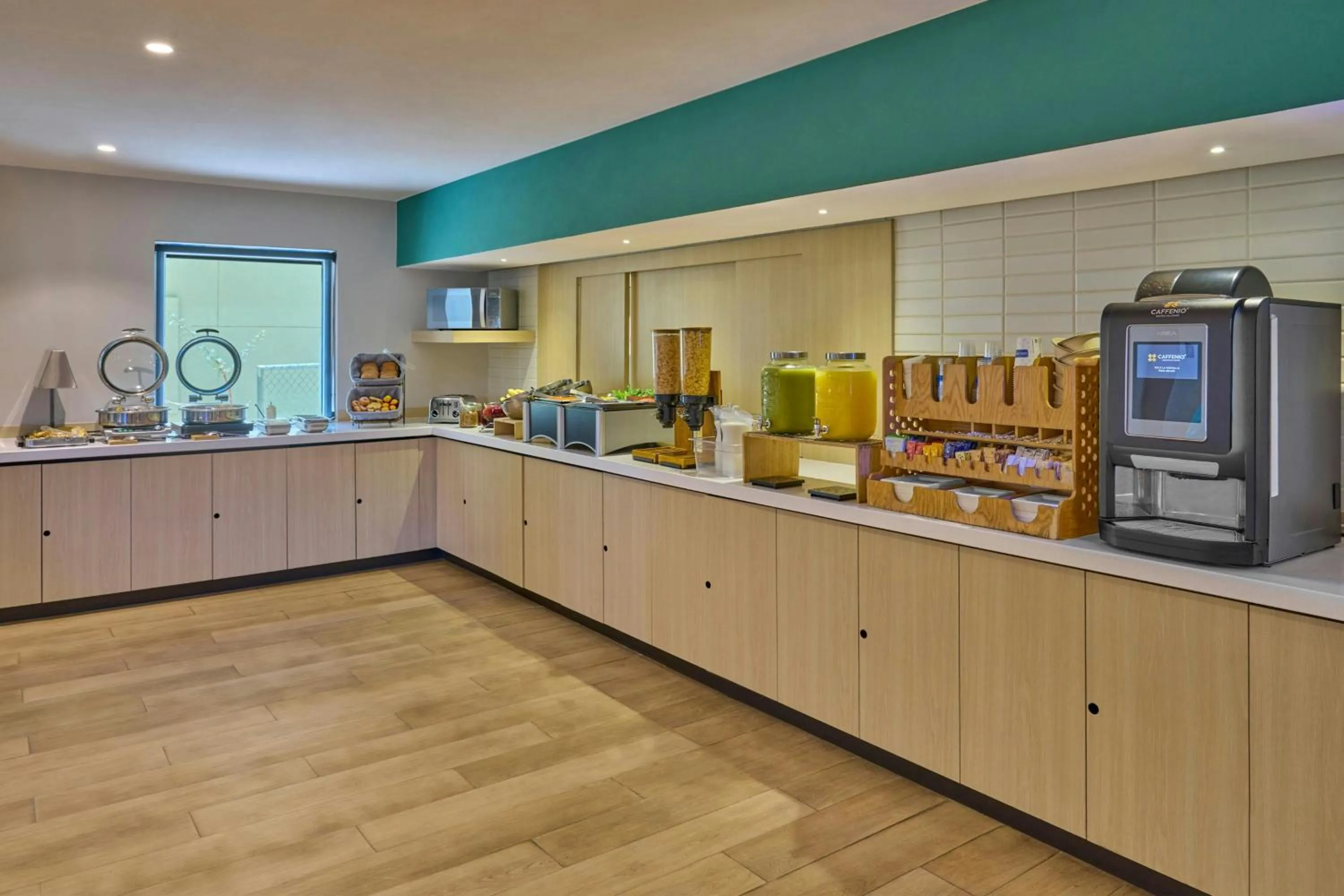 Breakfast in City Express by Marriott La Paz