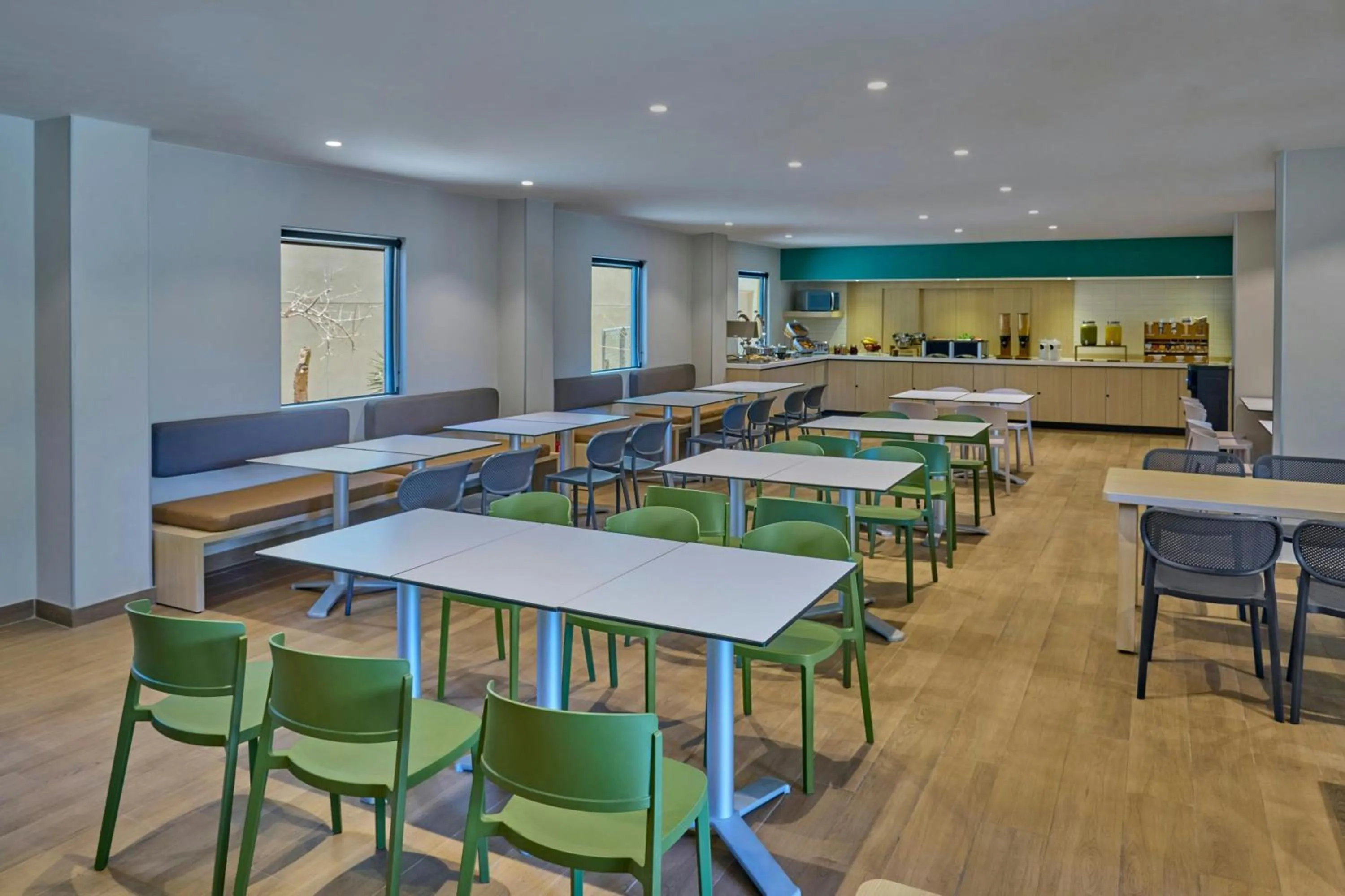 Breakfast in City Express by Marriott La Paz