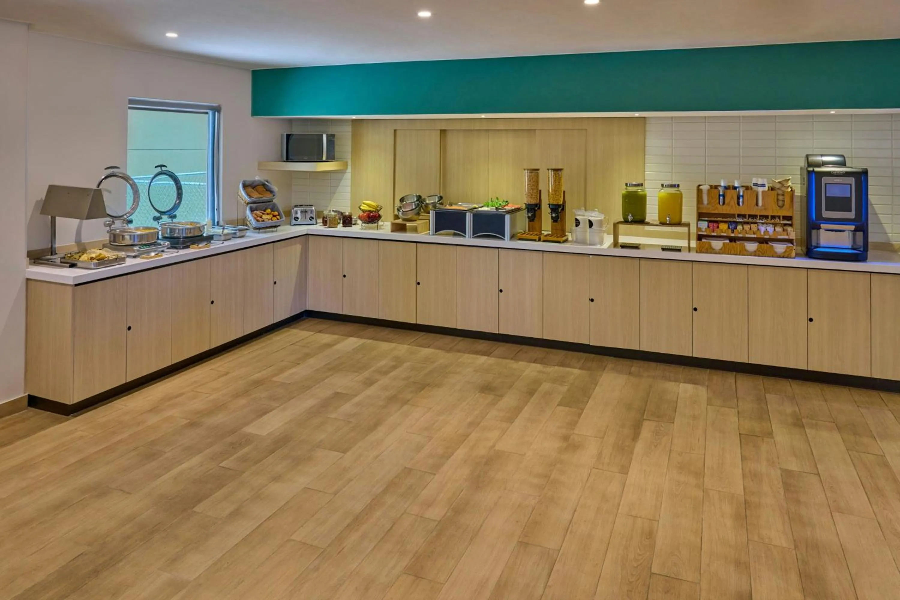 Breakfast in City Express by Marriott La Paz