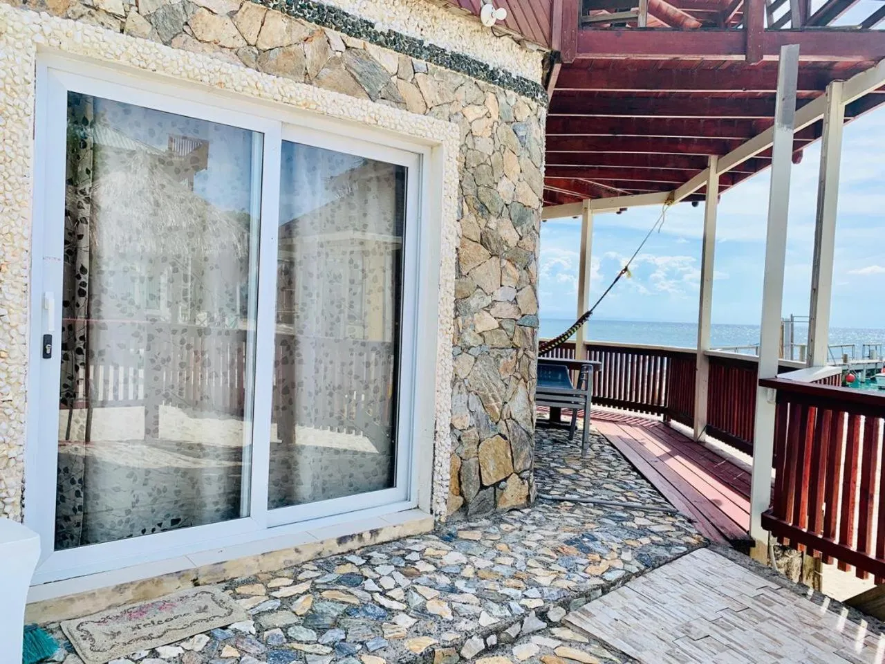 Fosters West Bay Resort