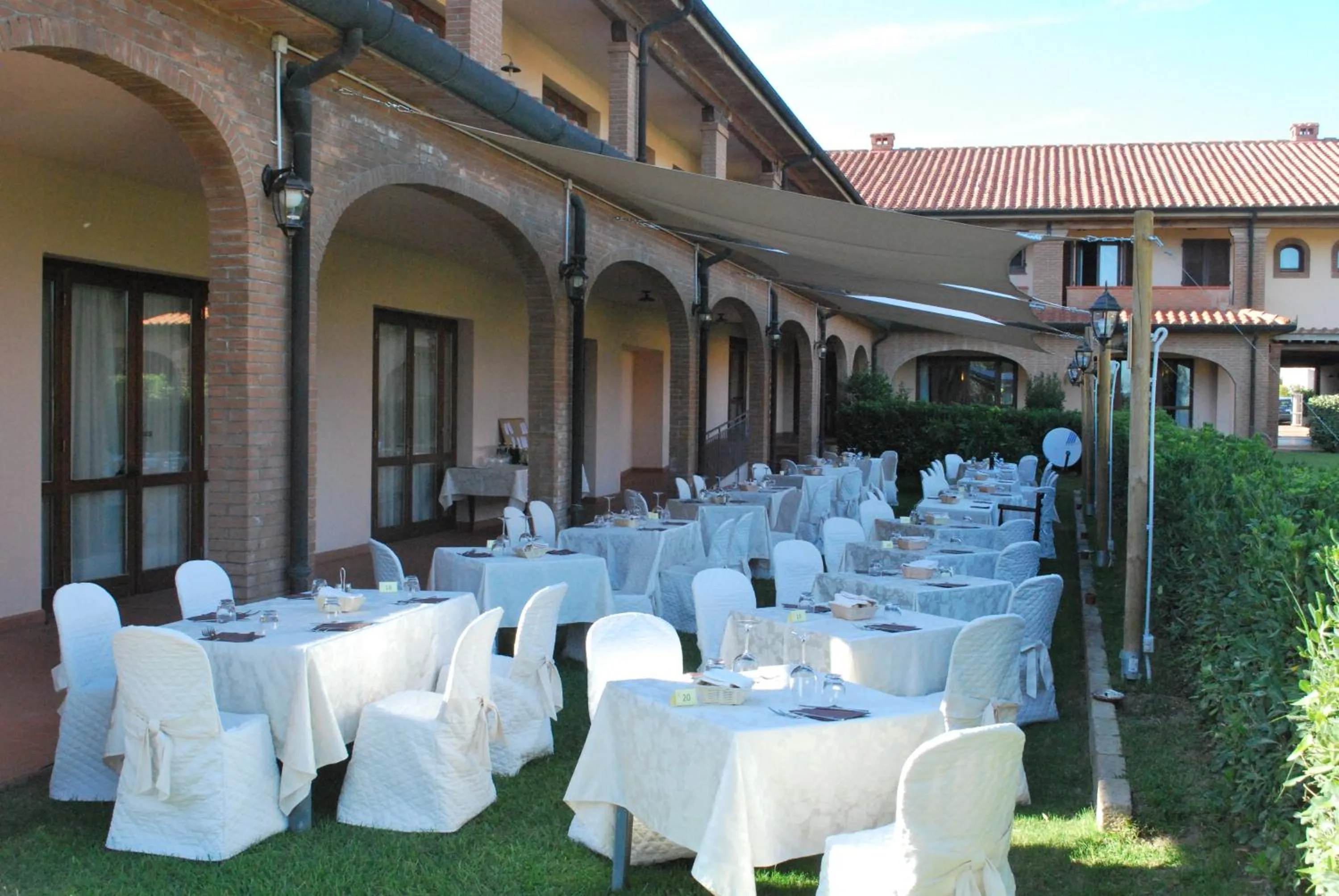Summer in Hotel Borgo degli Olivi