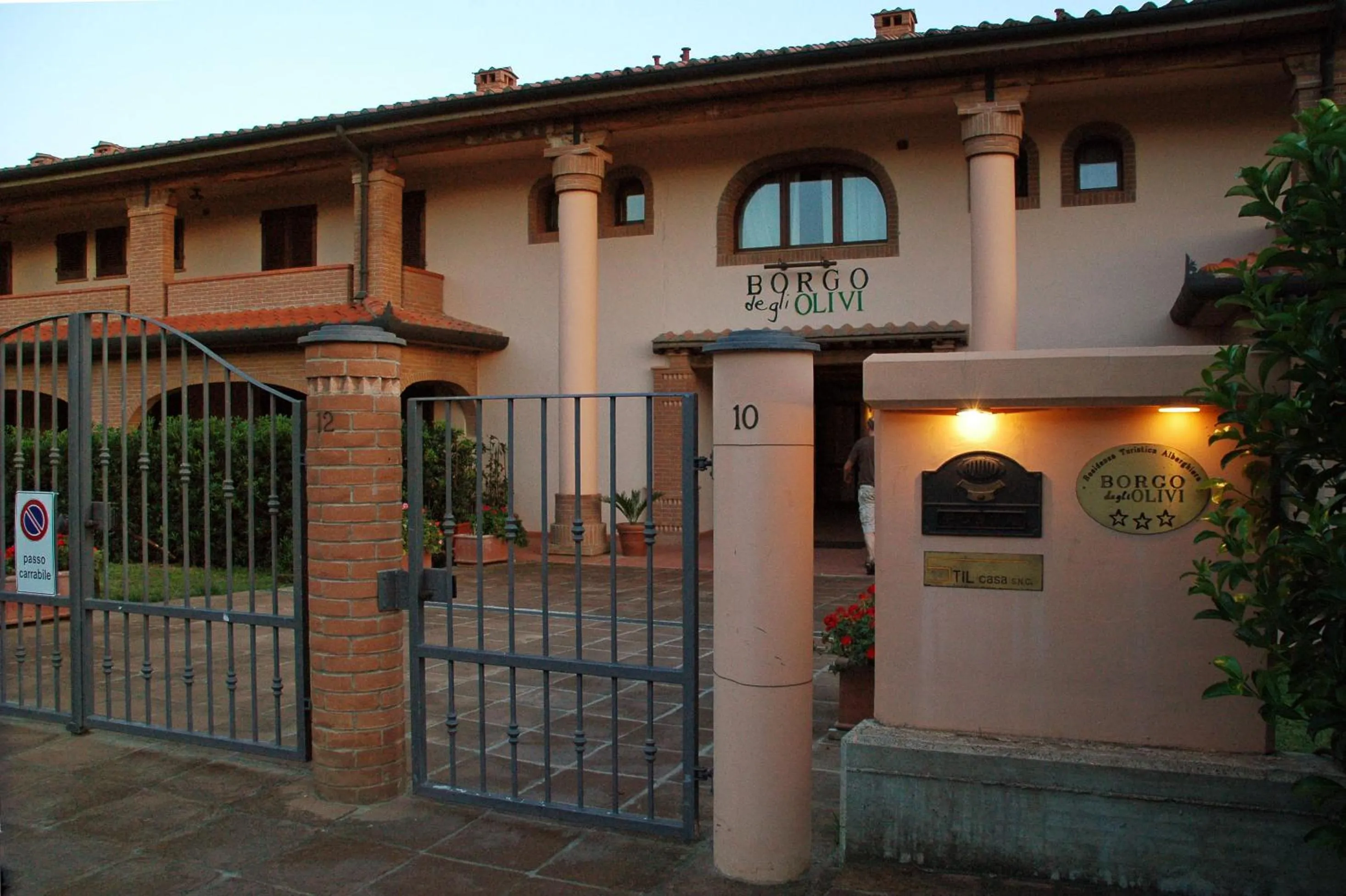 Property building in Hotel Borgo degli Olivi