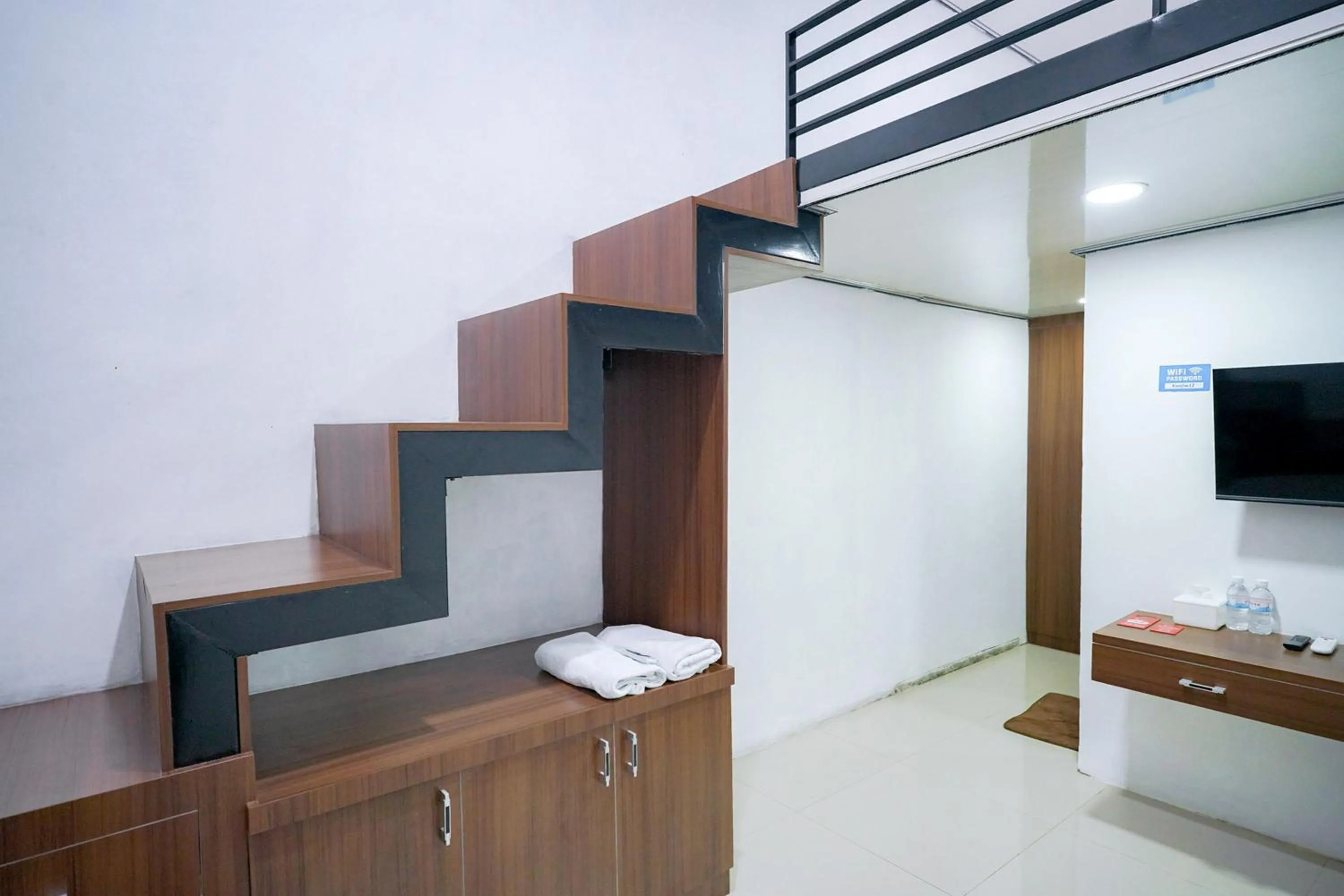 Double Room in RedDoorz at Jalan Basuki Rahmat Lampung