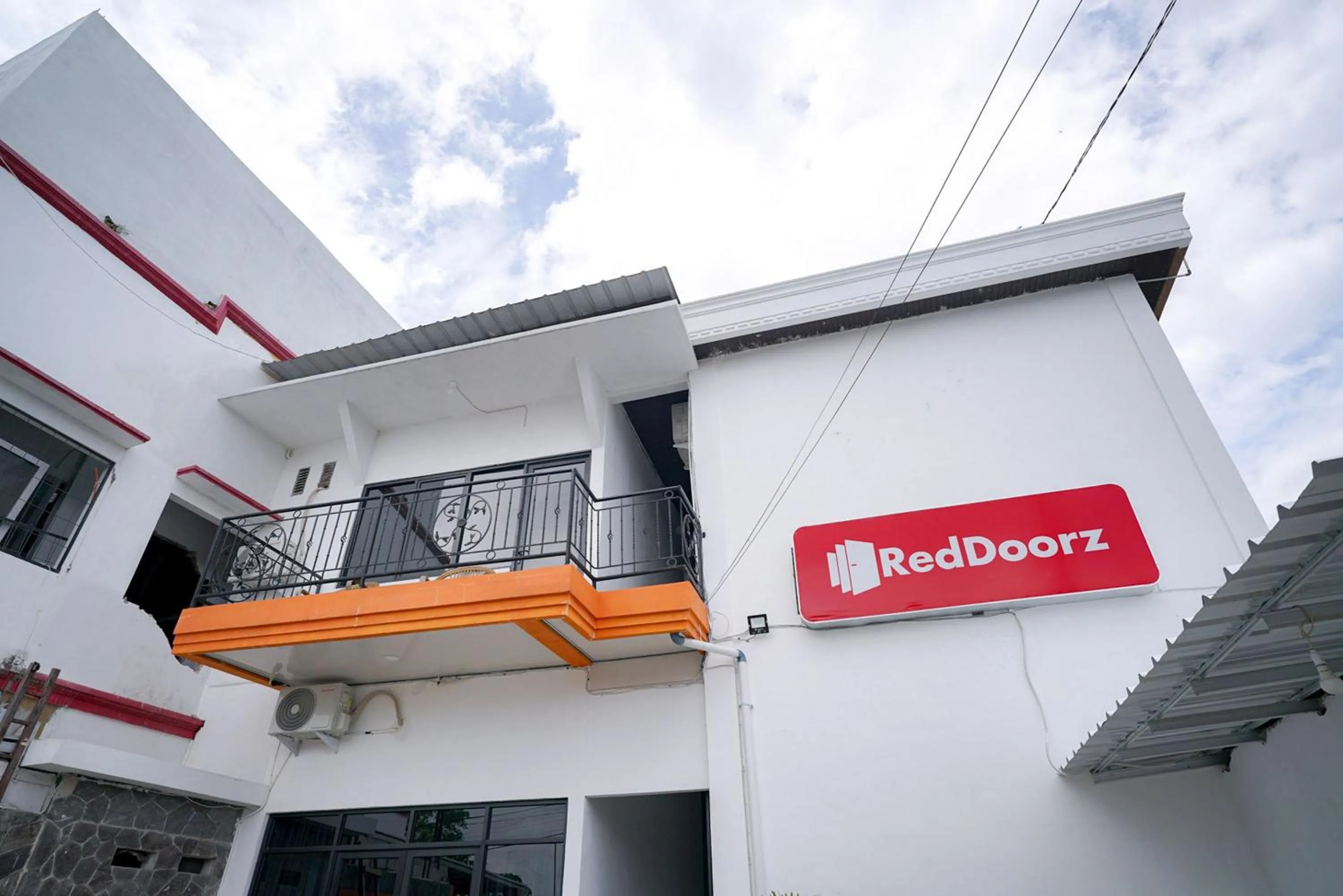 RedDoorz at Jalan Basuki Rahmat Lampung