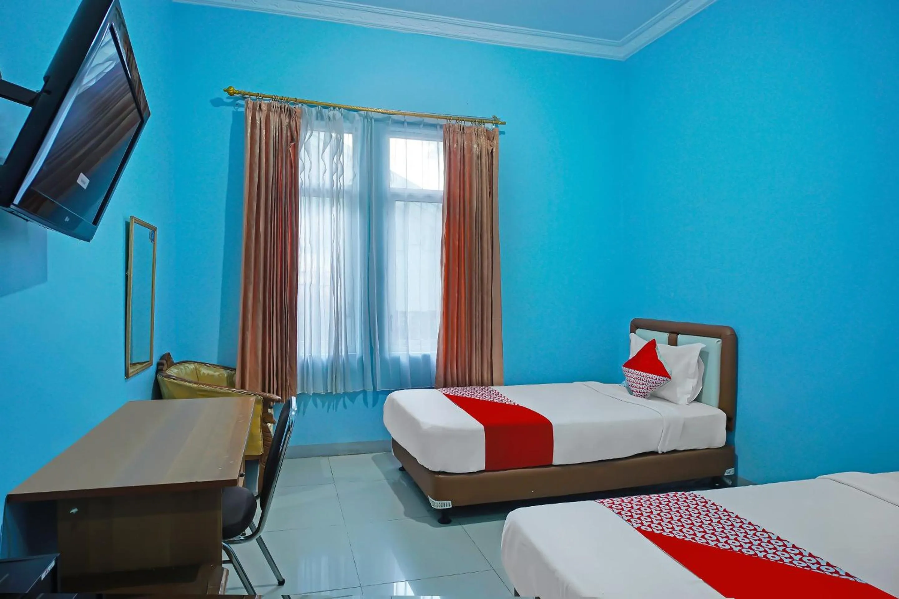 Bedroom, Bed in Hotel O Sidikalang Near KEJAKSAAN NEGERI DAIRI