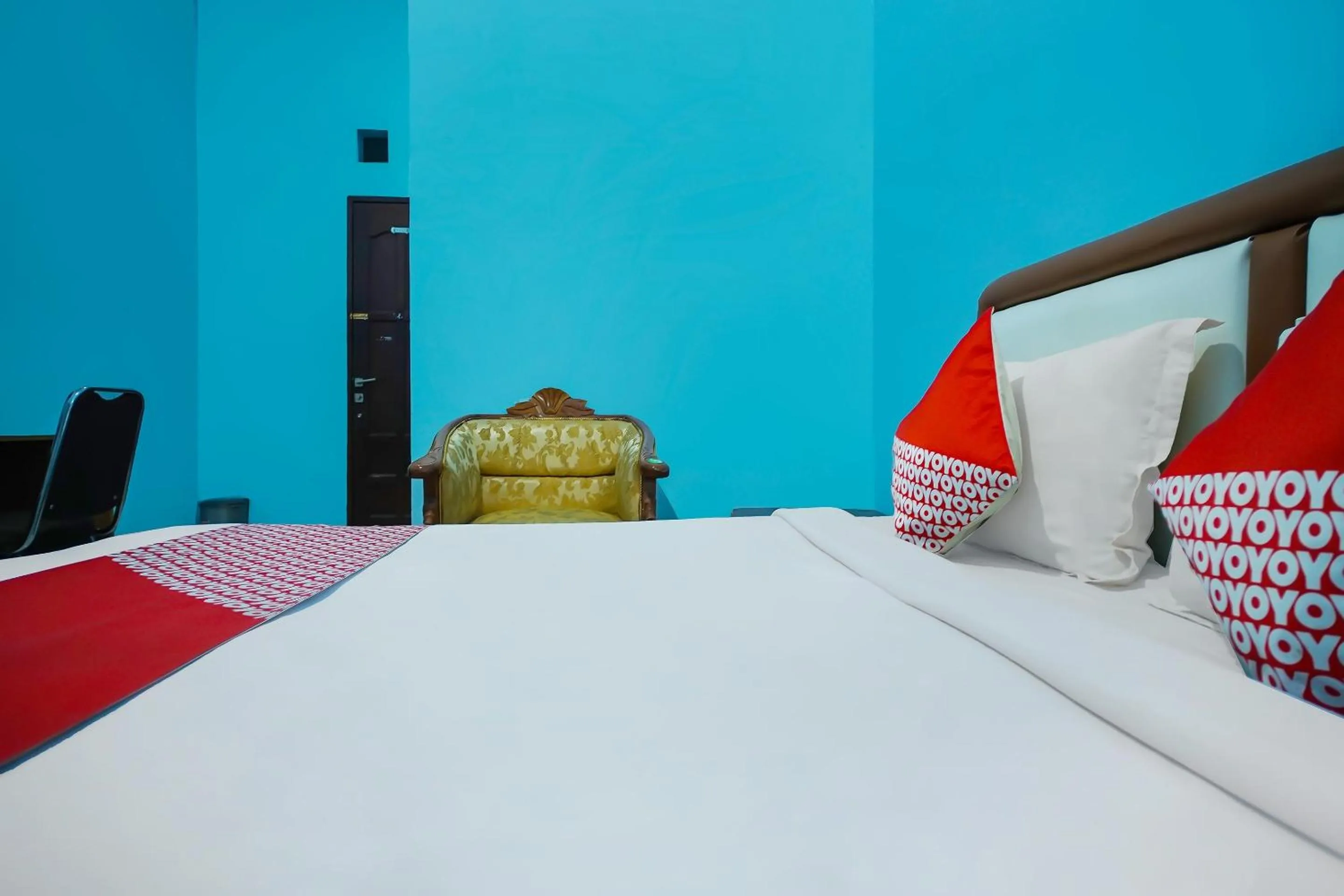 Bedroom, Bed in Hotel O Sidikalang Near KEJAKSAAN NEGERI DAIRI