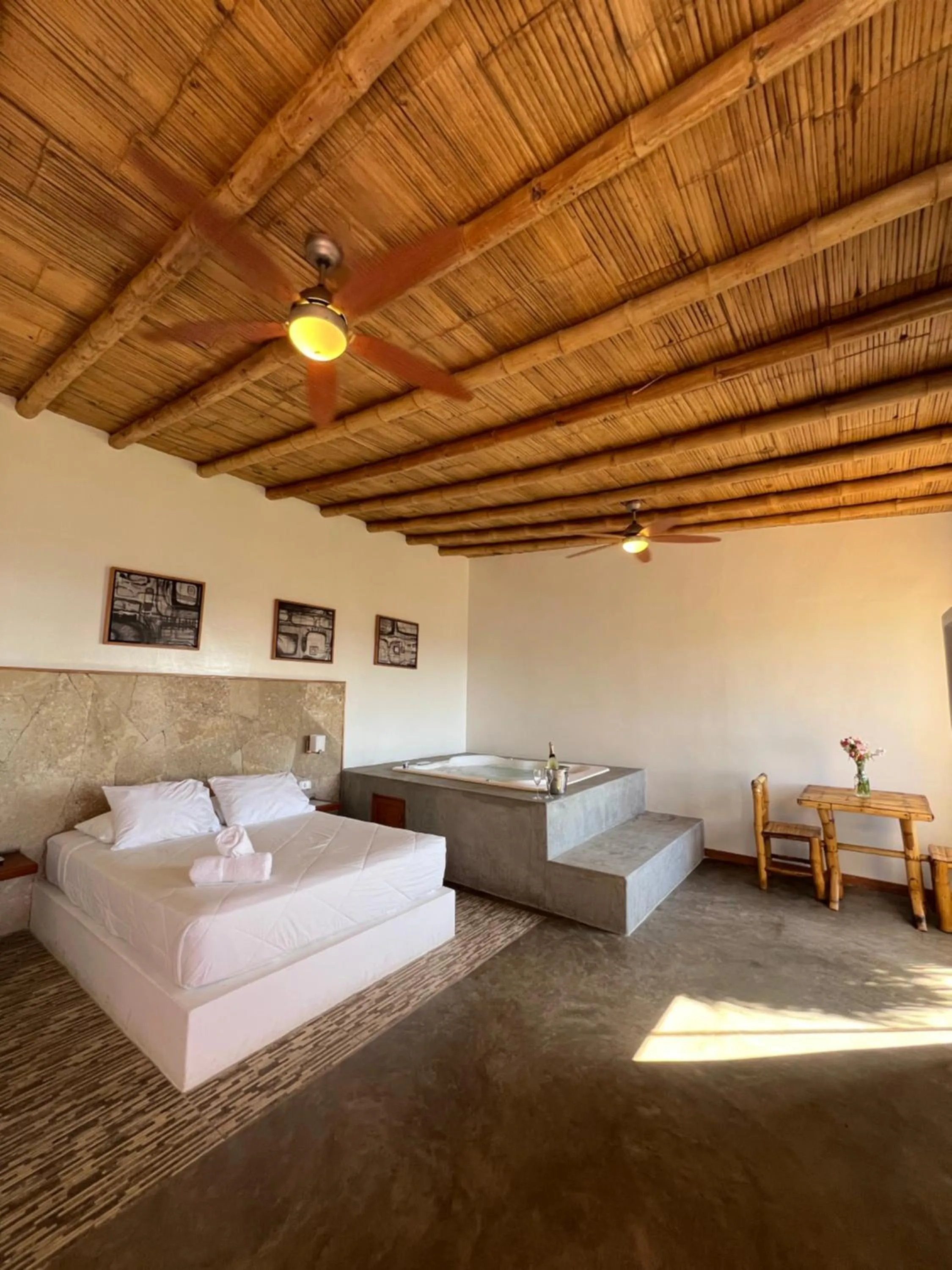 Deluxe Double Room with Sea View in El Mirador de Vichayito