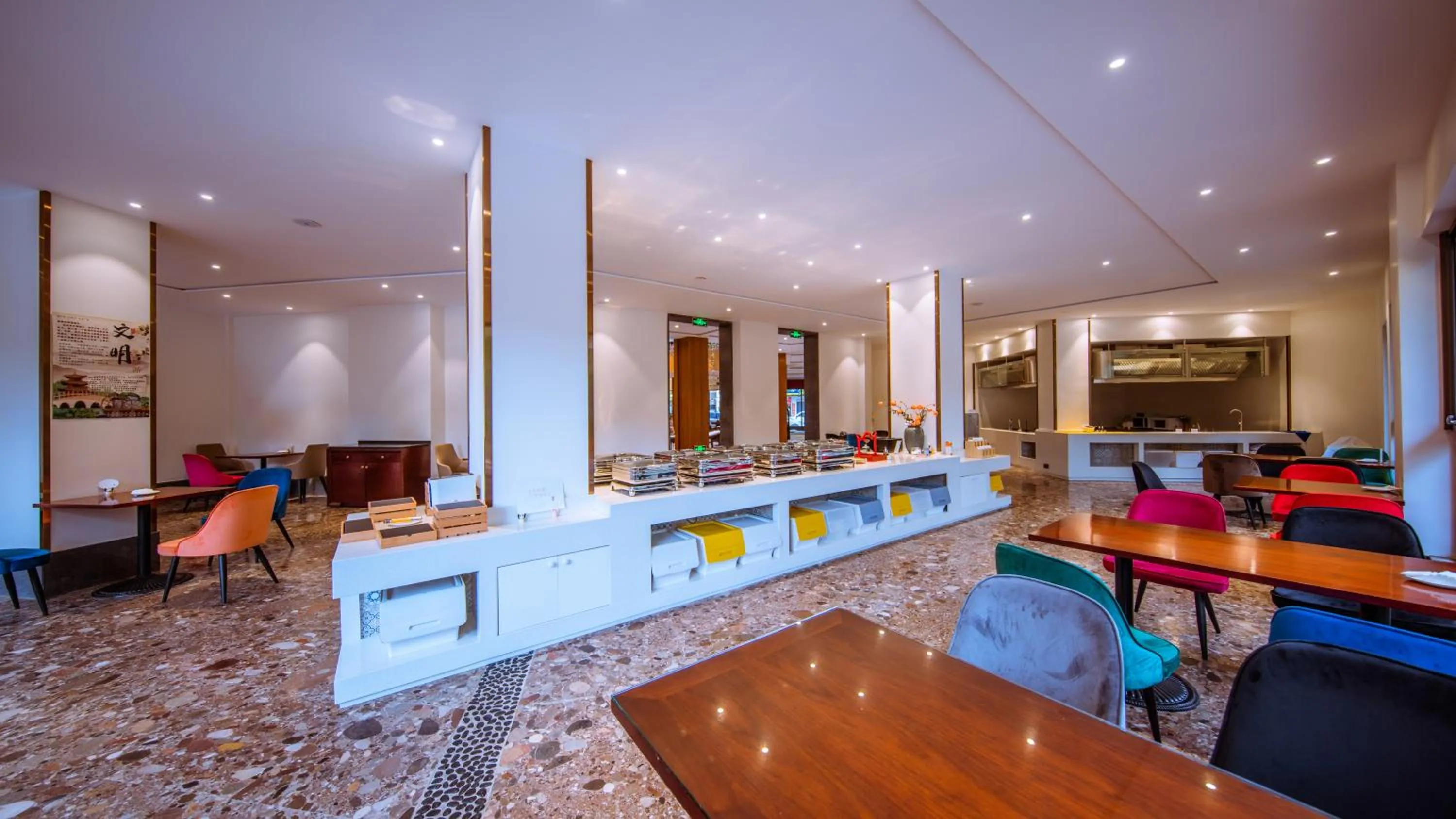 Restaurant/places to eat in Huama SSAW Hotel Lijiang