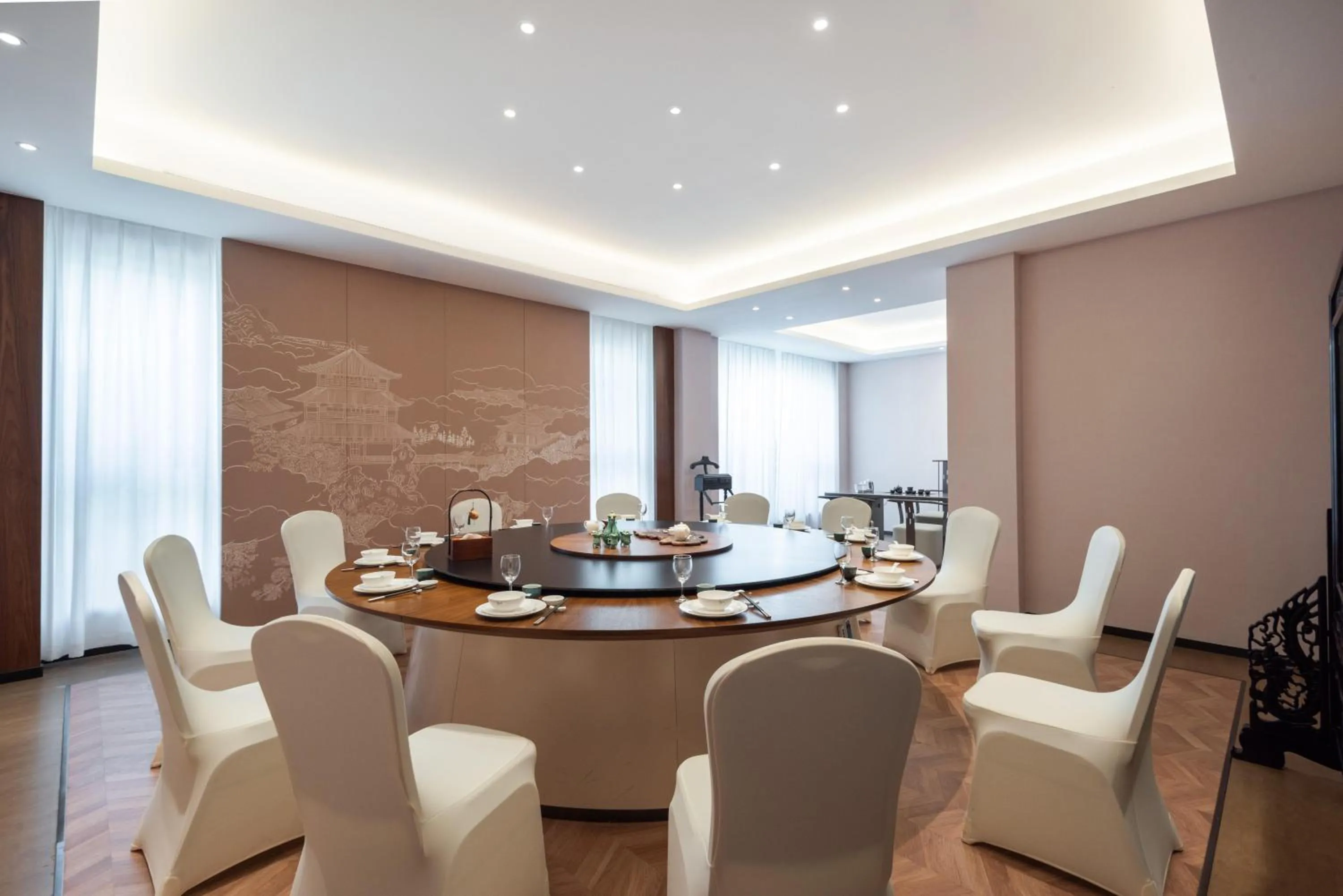 Dining area in Huama SSAW Hotel Lijiang