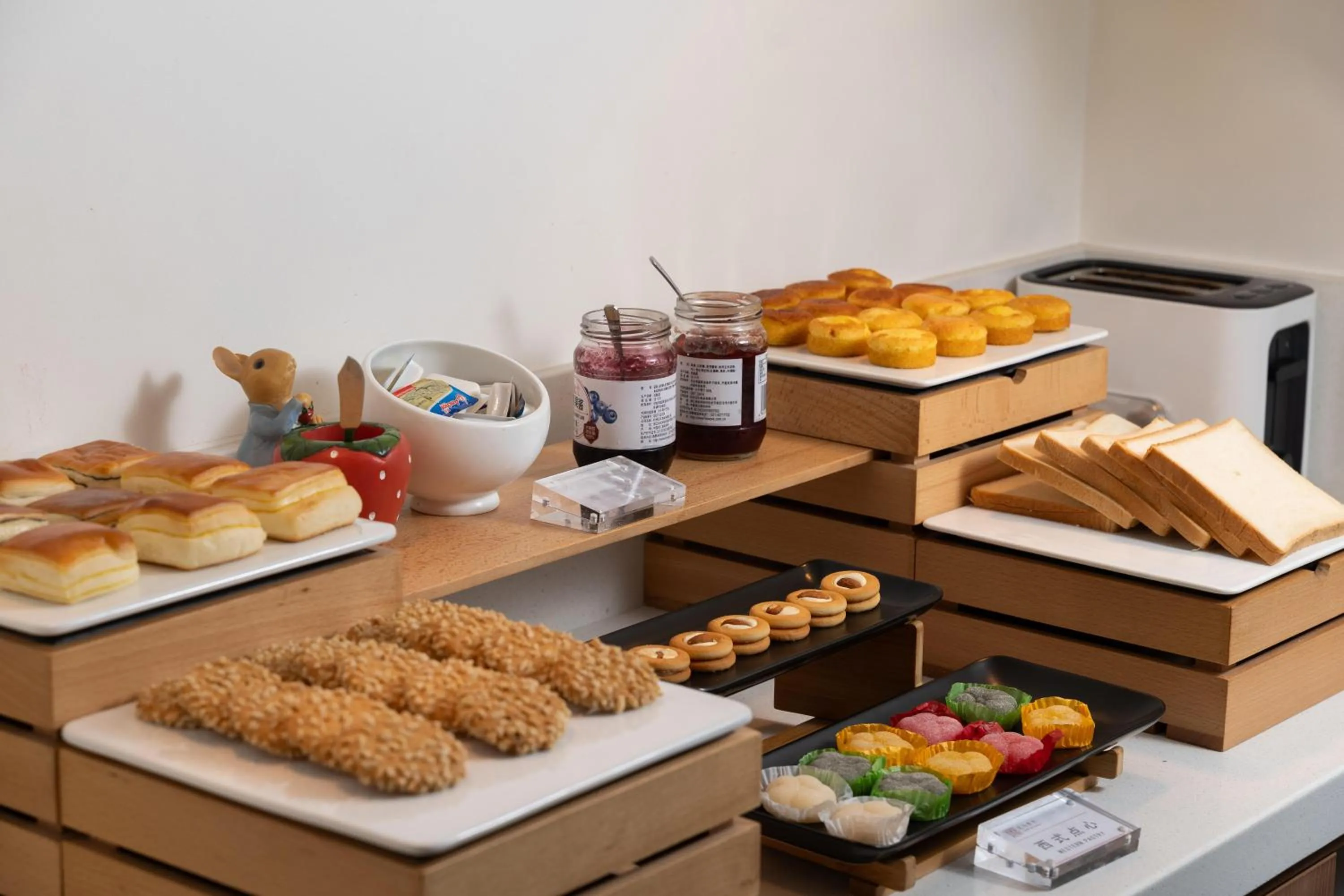 Breakfast in Huama SSAW Hotel Lijiang