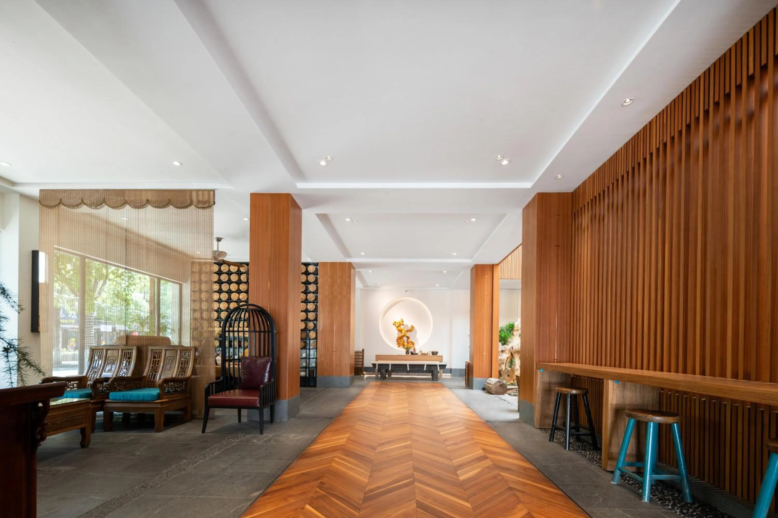 Lobby or reception in Huama SSAW Hotel Lijiang