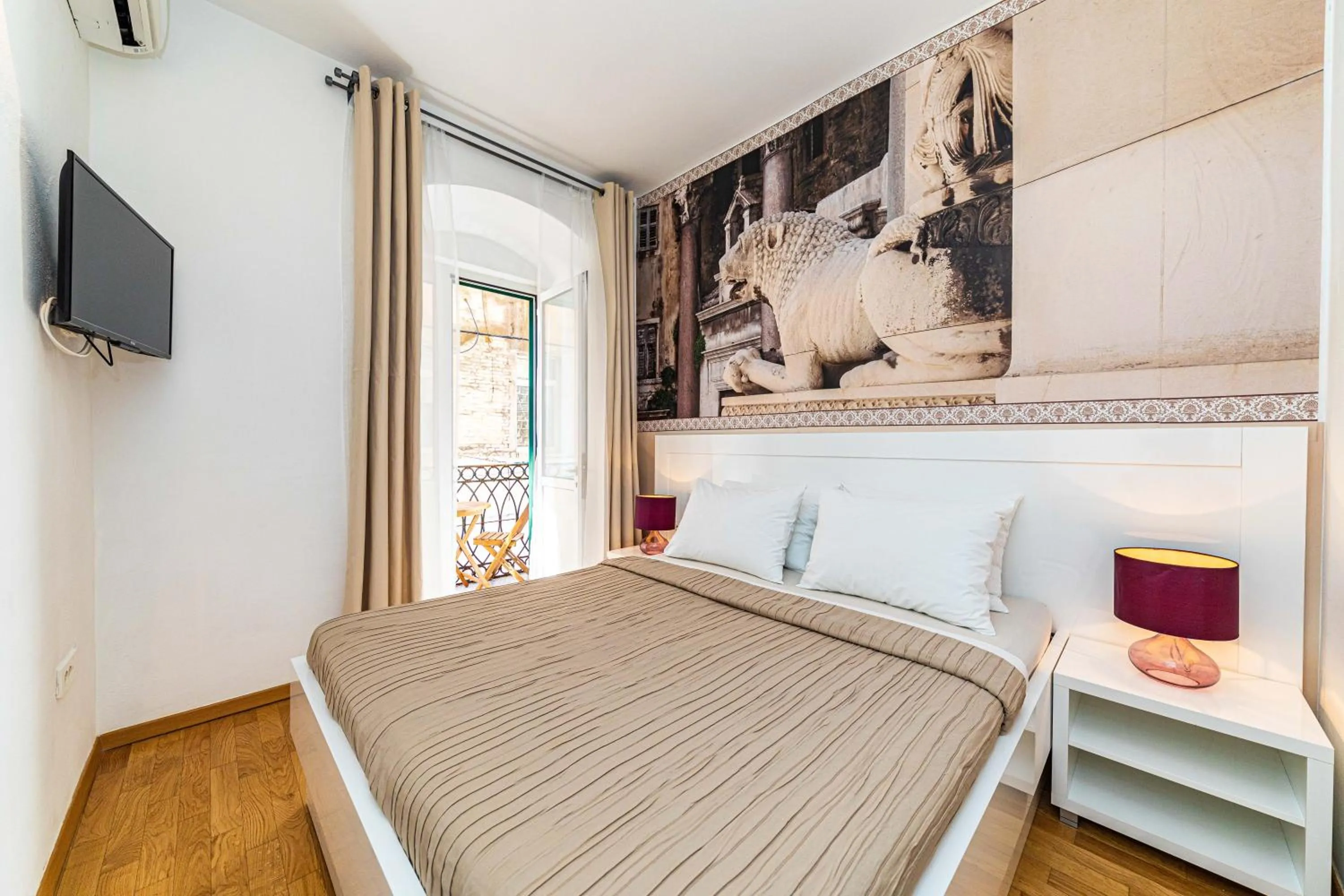 Riva City Rooms