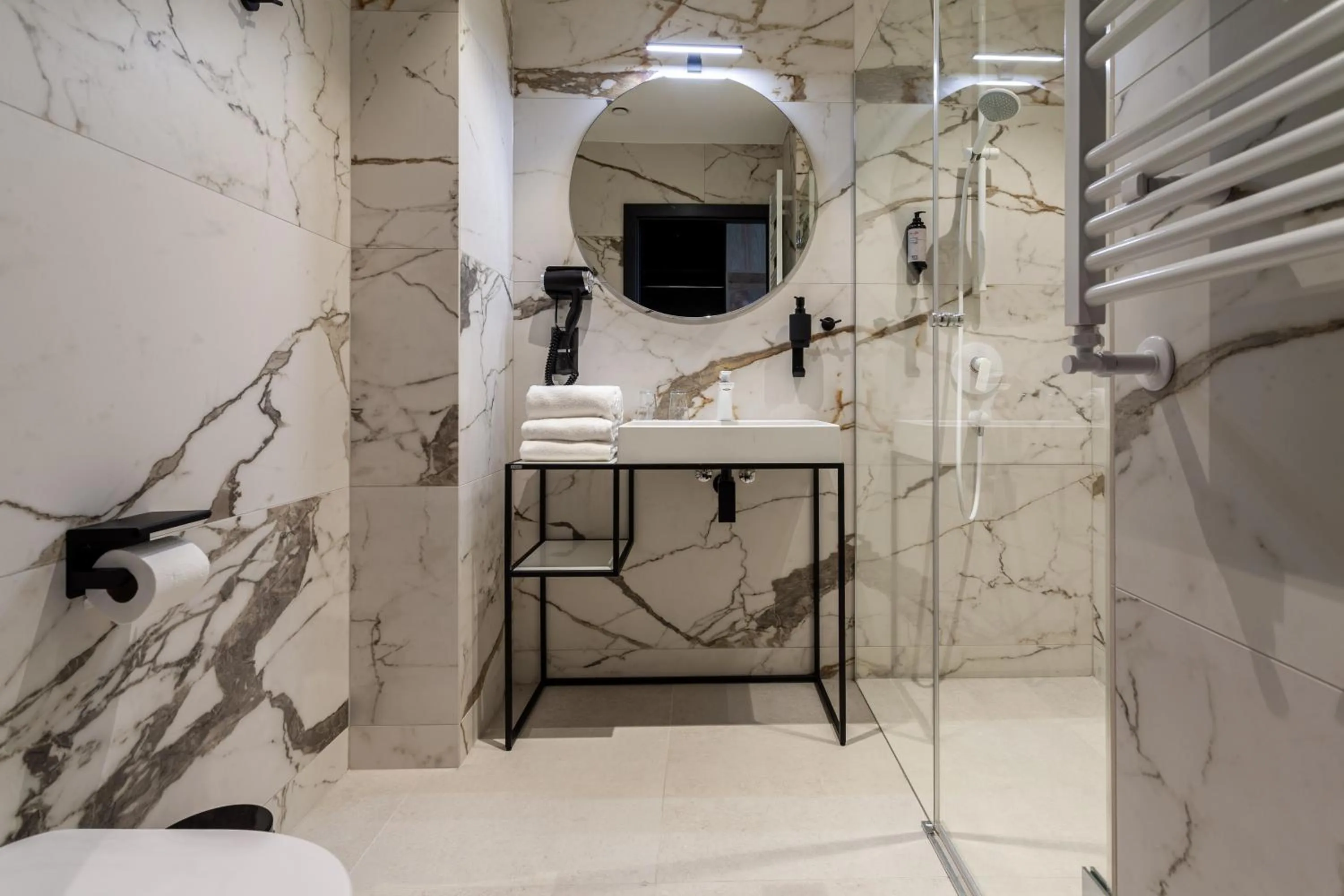 Bathroom in Hotel Sante