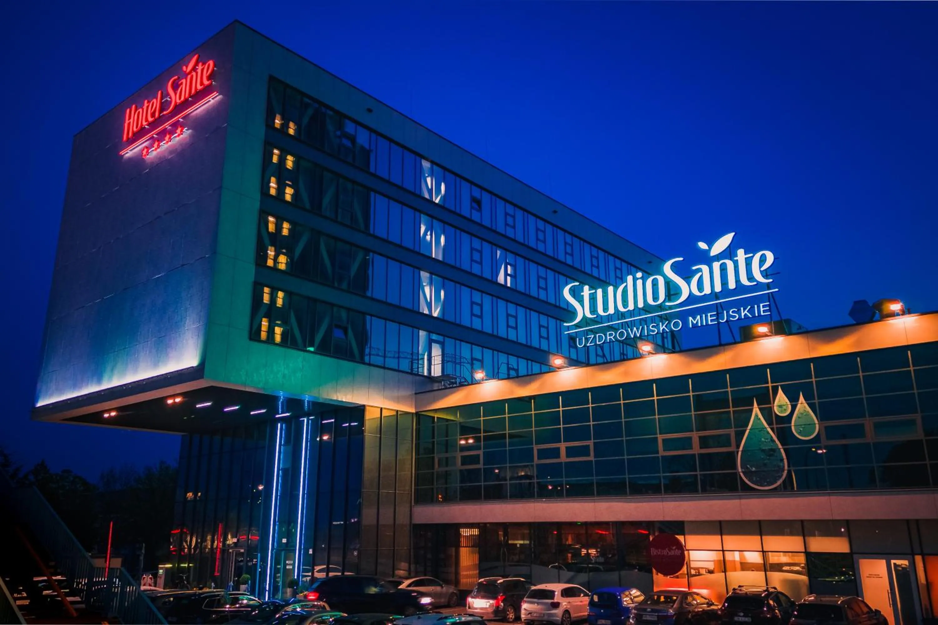 Property building in Hotel Sante