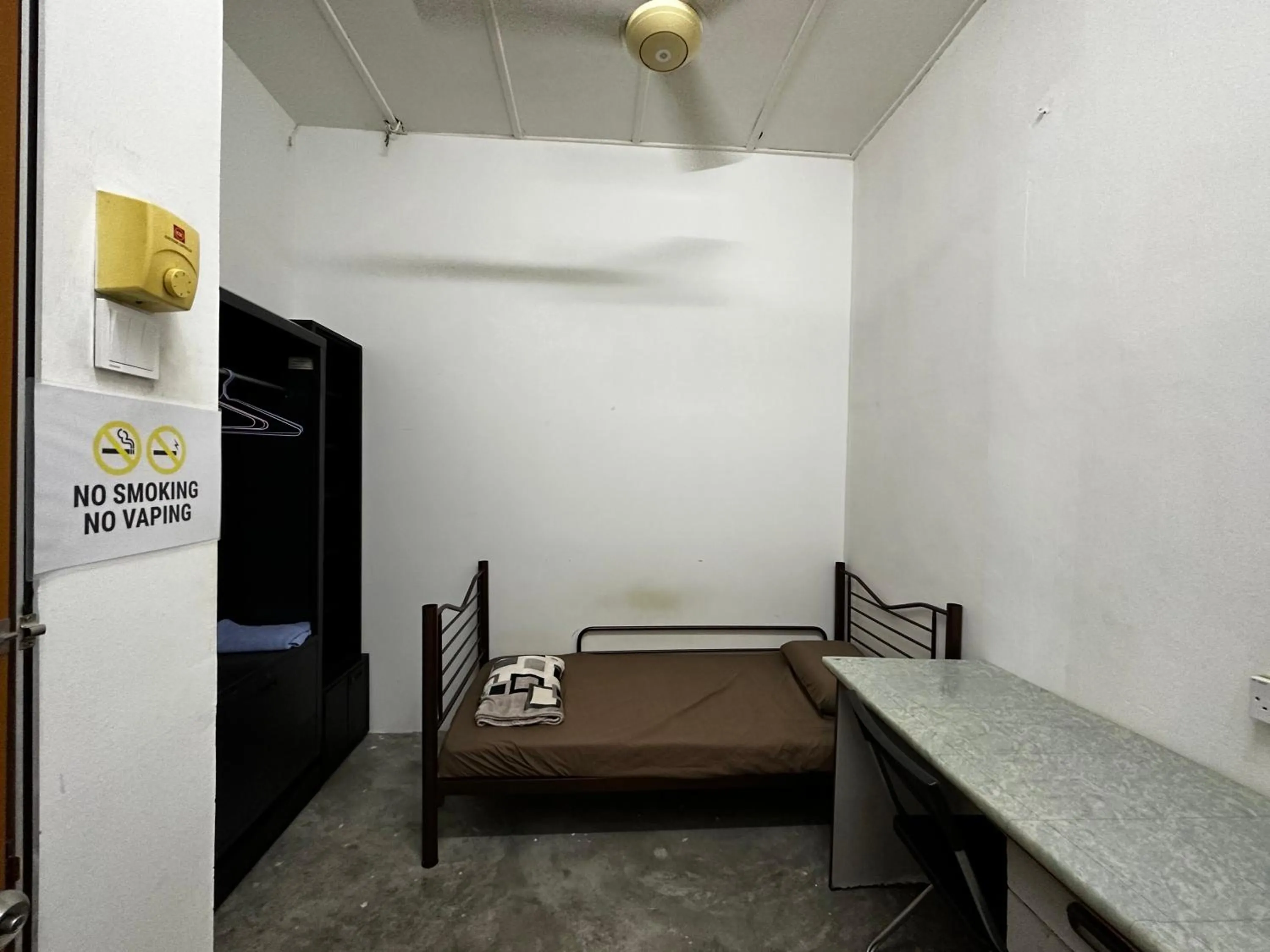 Bed in Jiaxin Dormitory - Puteri Wangsa 家馨旅舍