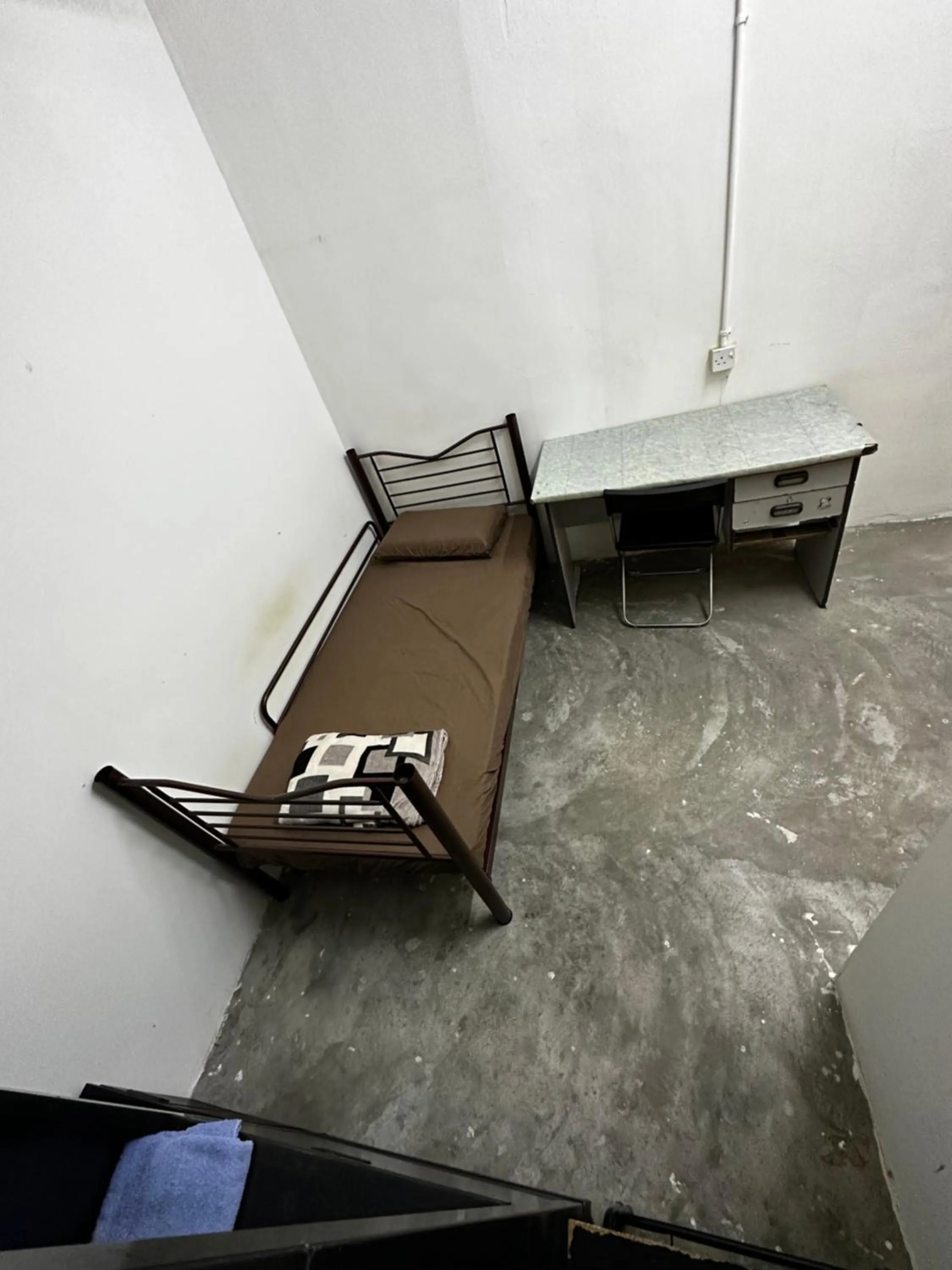 Bed in Jiaxin Dormitory - Puteri Wangsa 家馨旅舍
