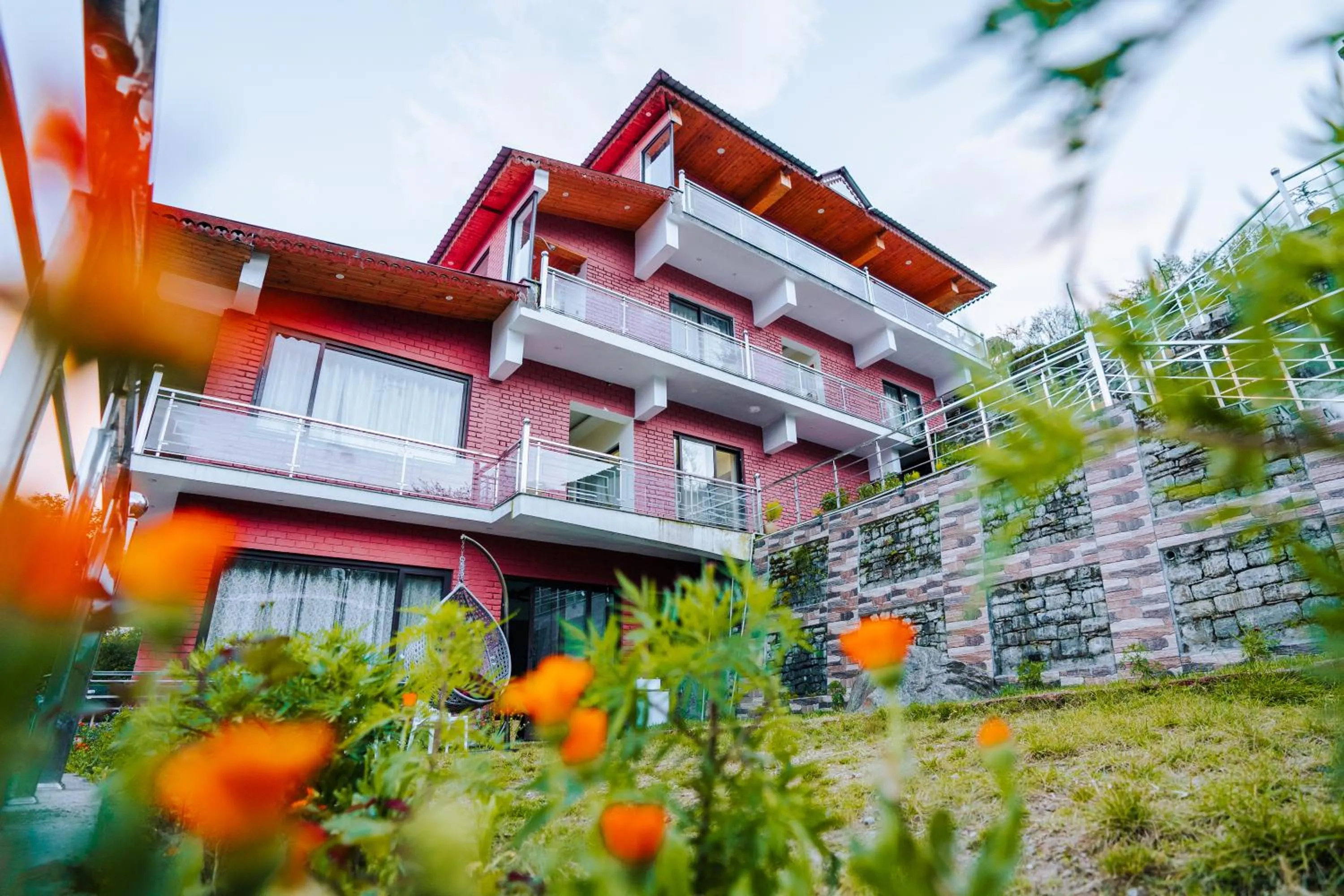 Aaryam Resort, Auli