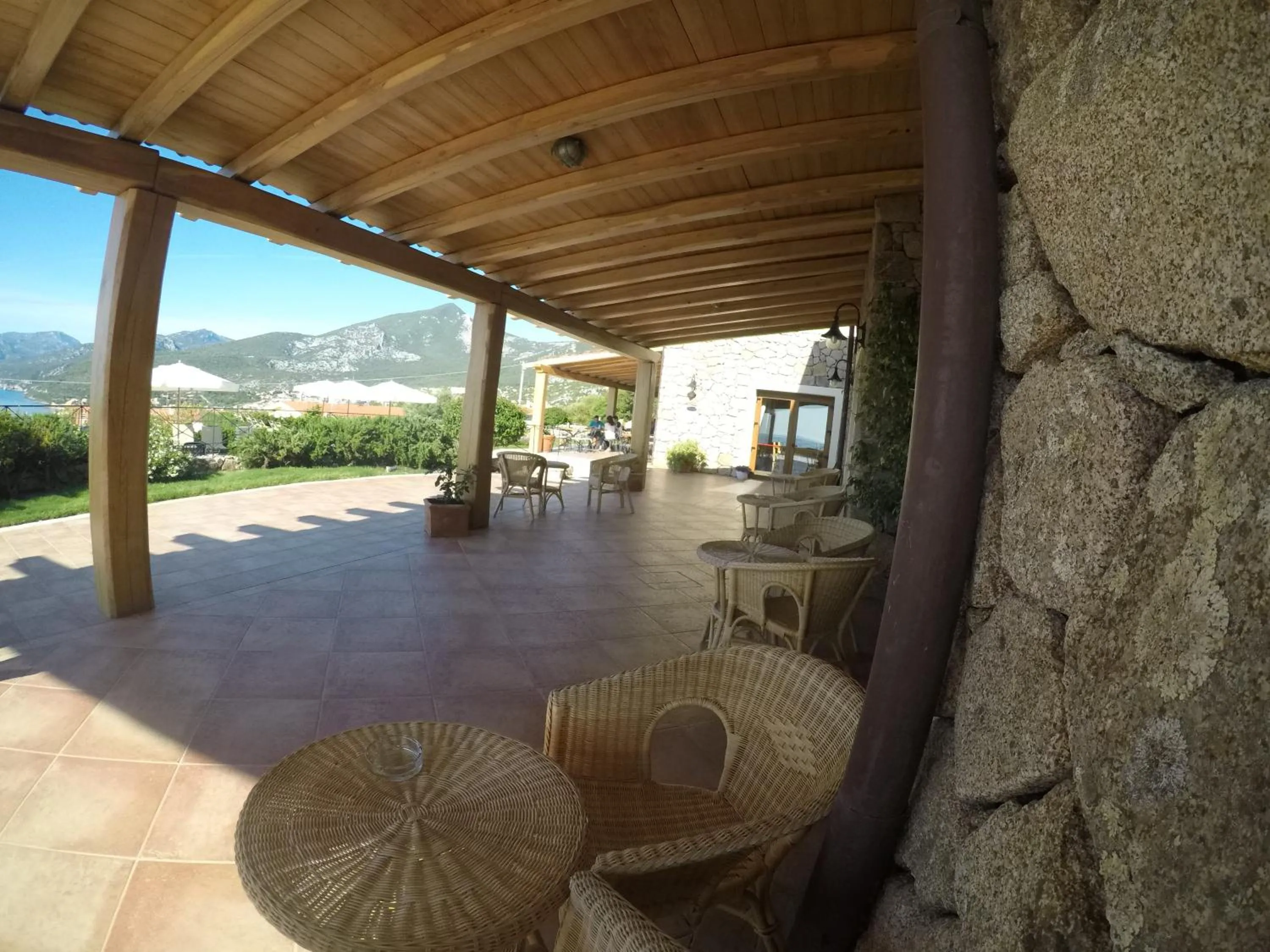 Hotel Villa Gustui Maris