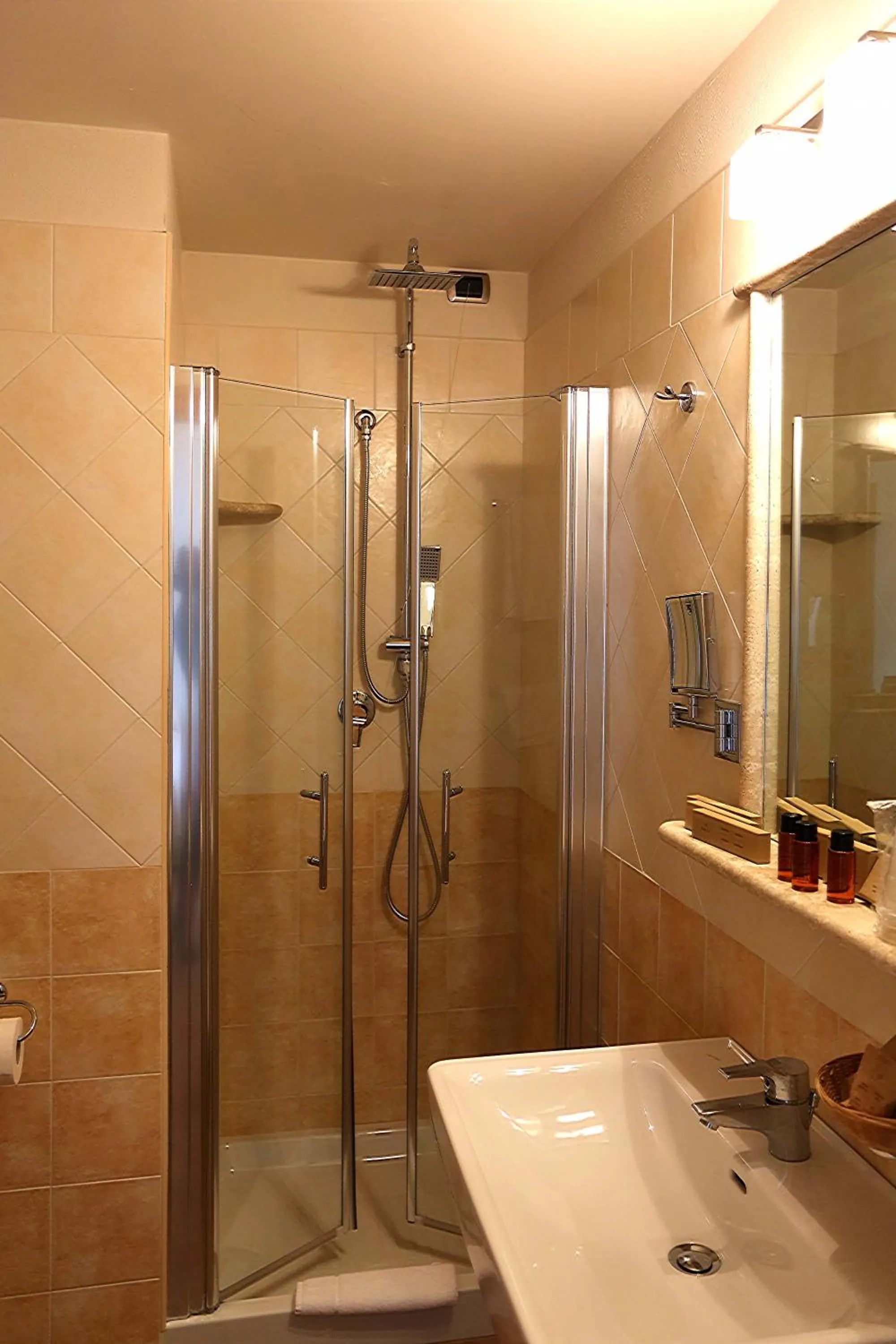 Hotel Villa Gustui Maris