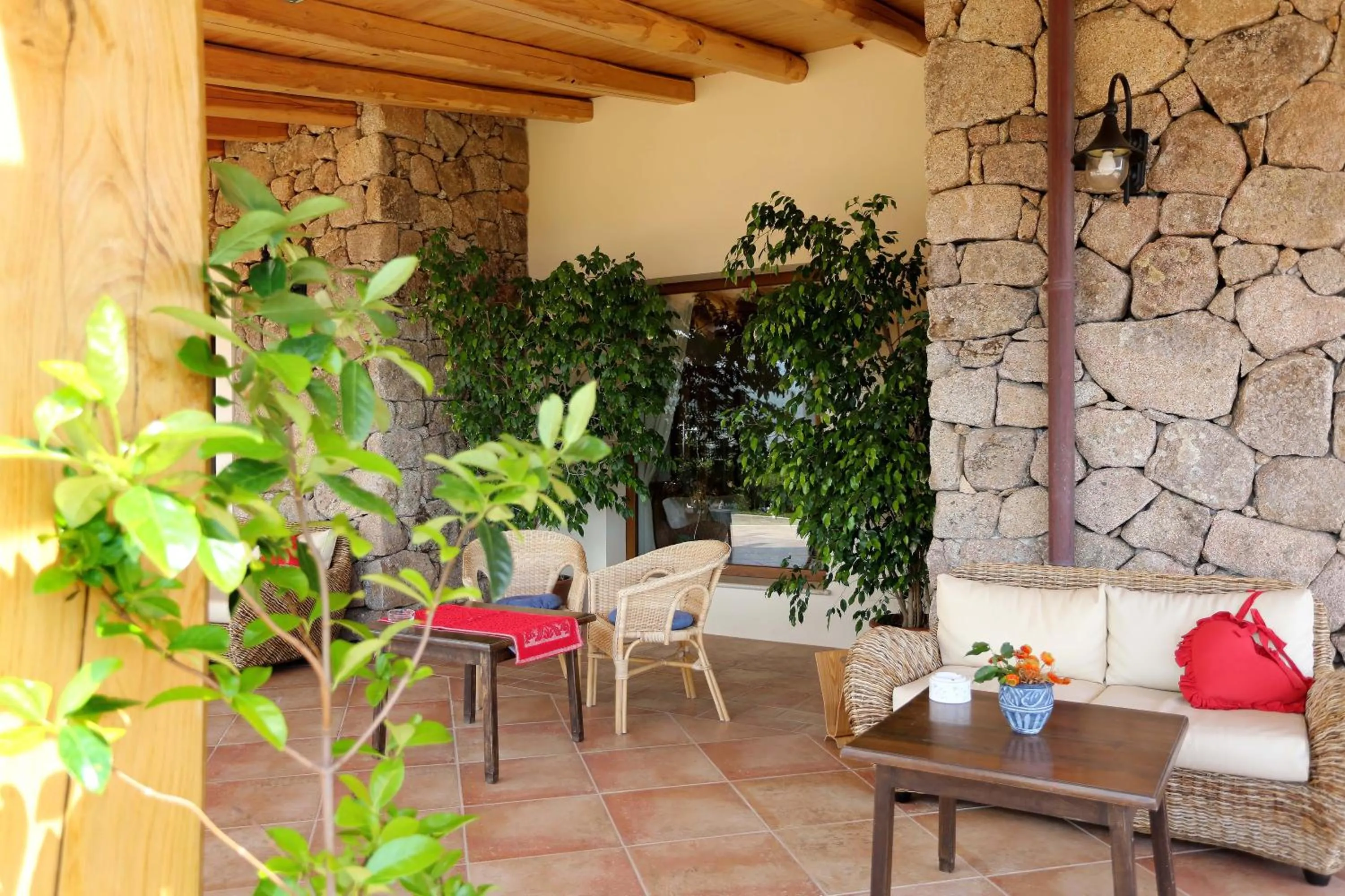 Hotel Villa Gustui Maris