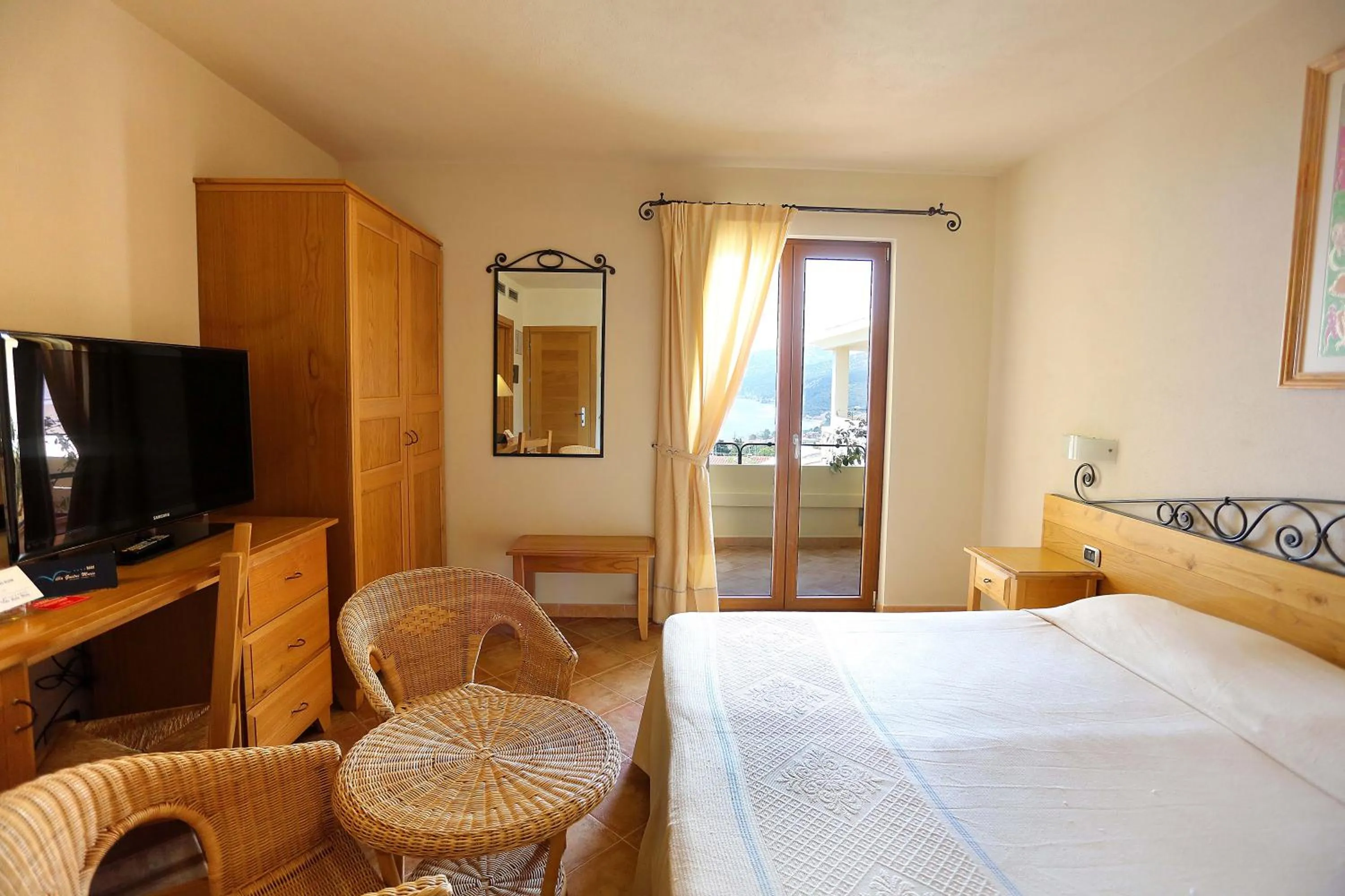 Hotel Villa Gustui Maris