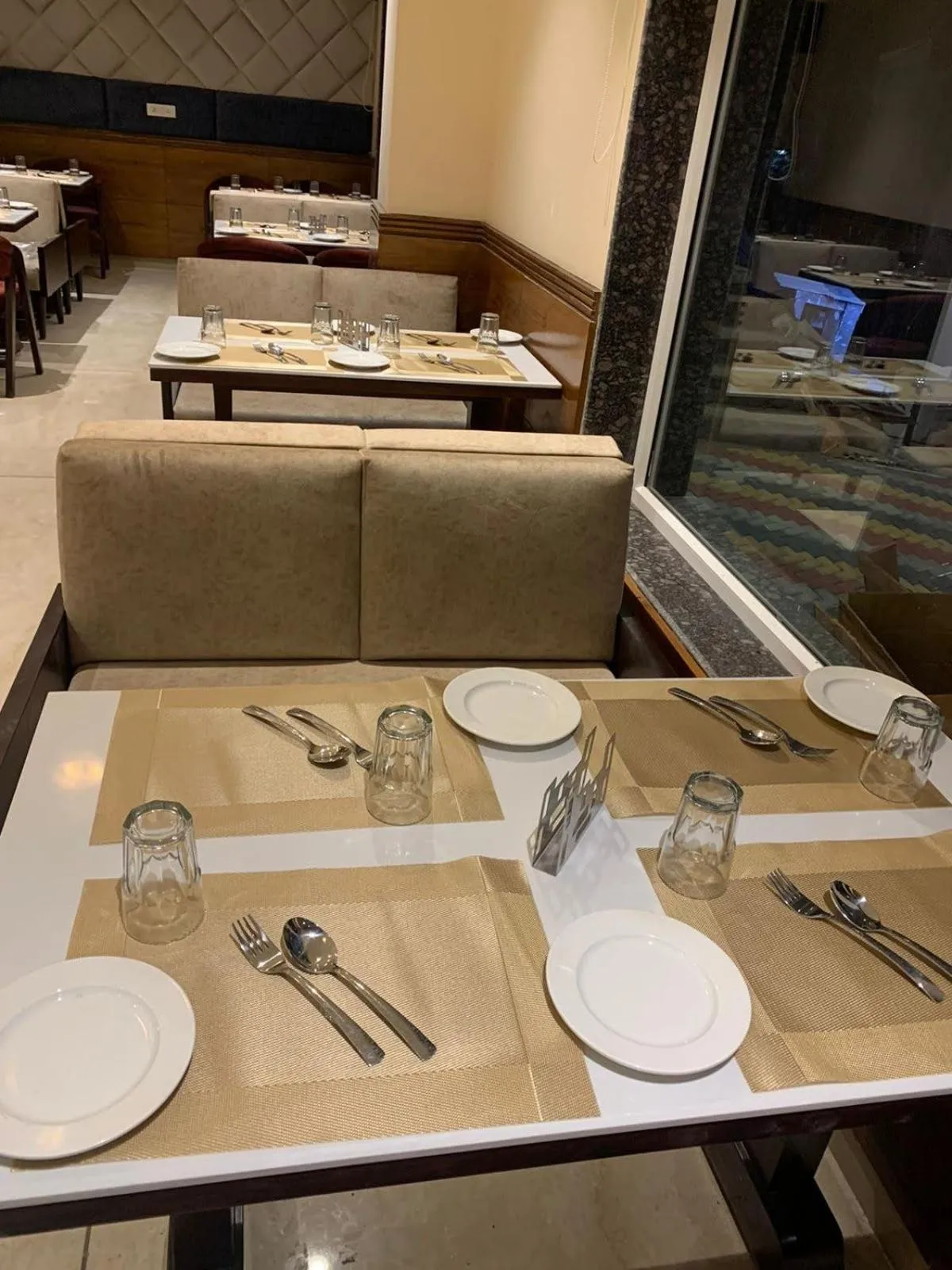 Restaurant/places to eat in Mastiff Hotel, Dalhousie