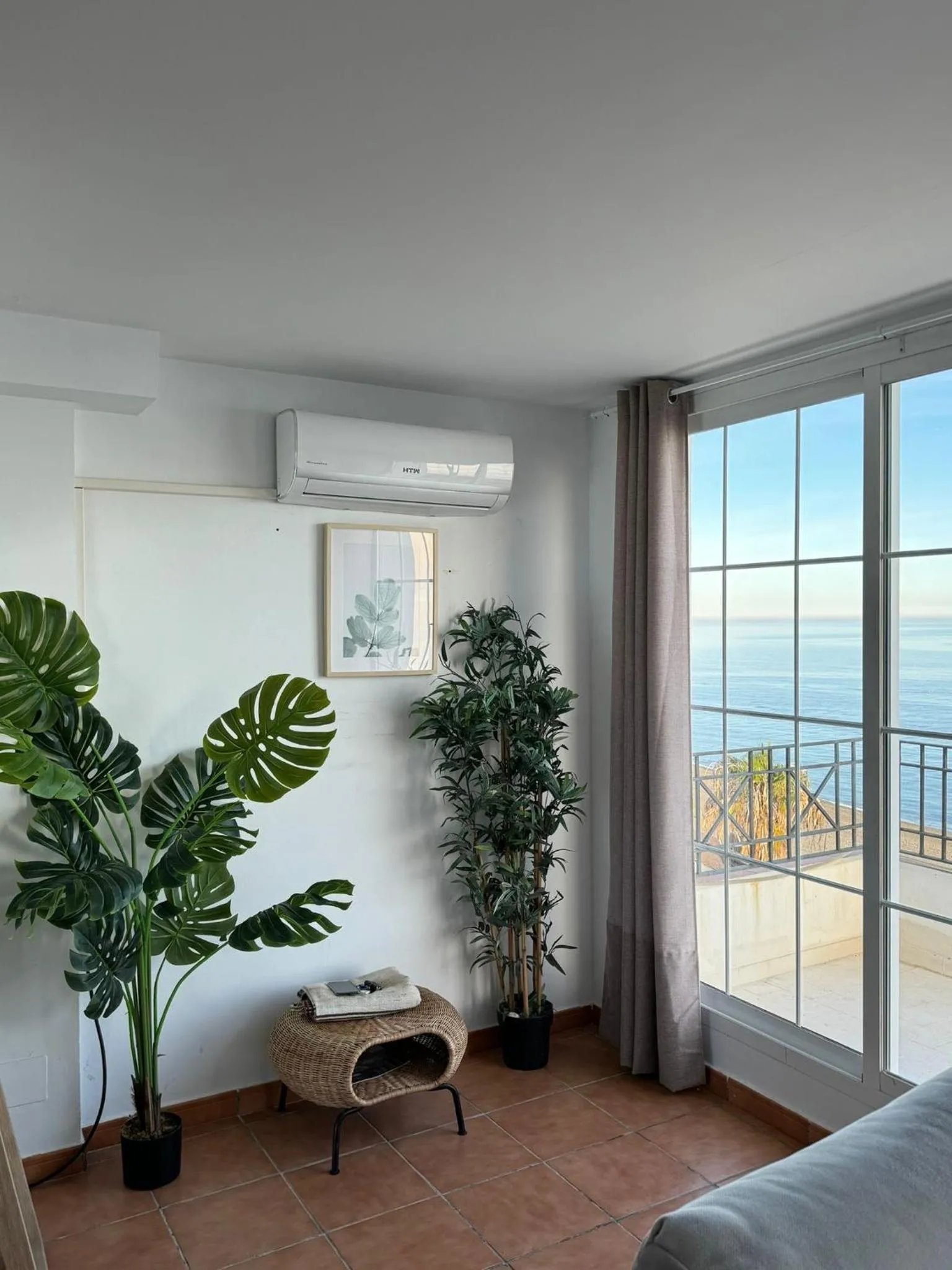 Living room, Bed in BeachLine Penthouse - SeaLine Apartments