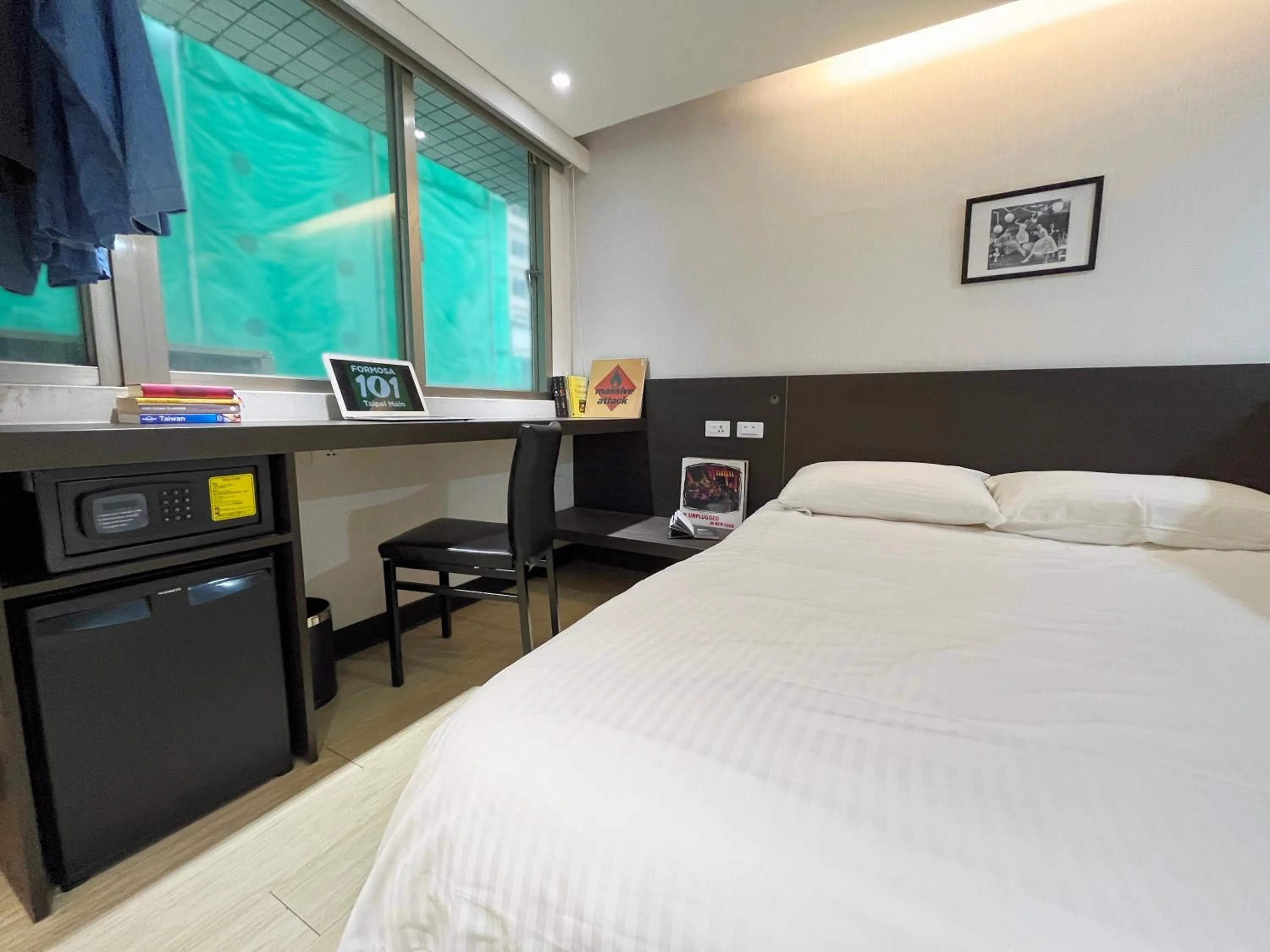 Bed in Formosa 101 Taipei Main Branch