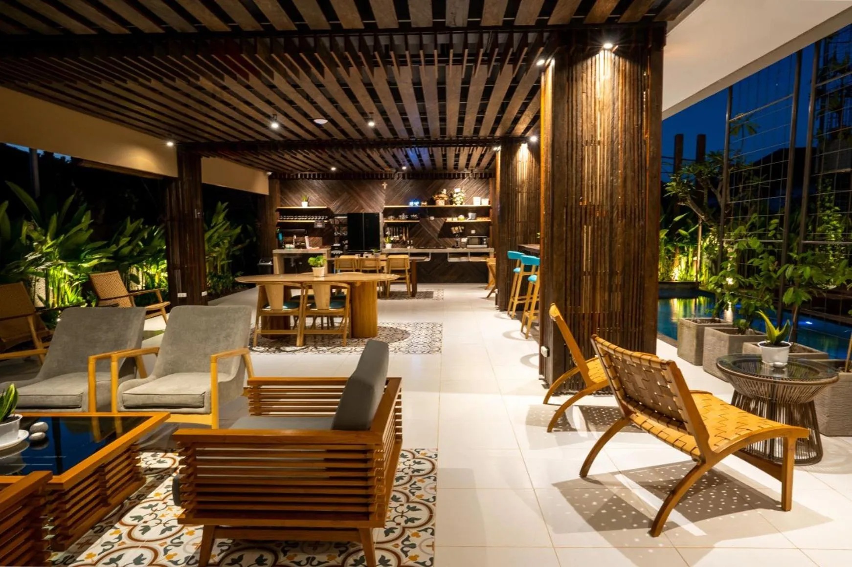 Restaurant/places to eat in Tanaga CoLiving