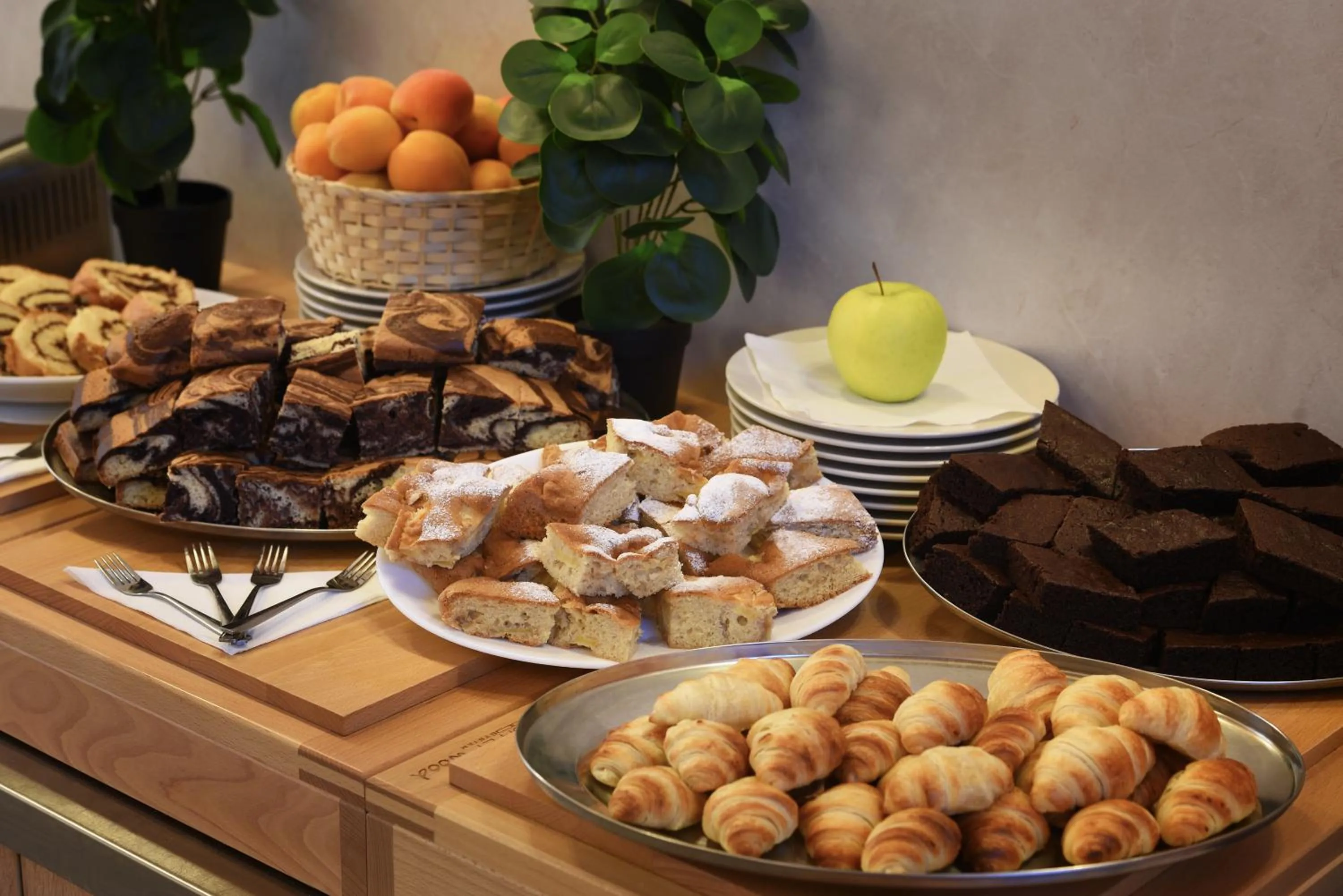 Prague Season Three Stars