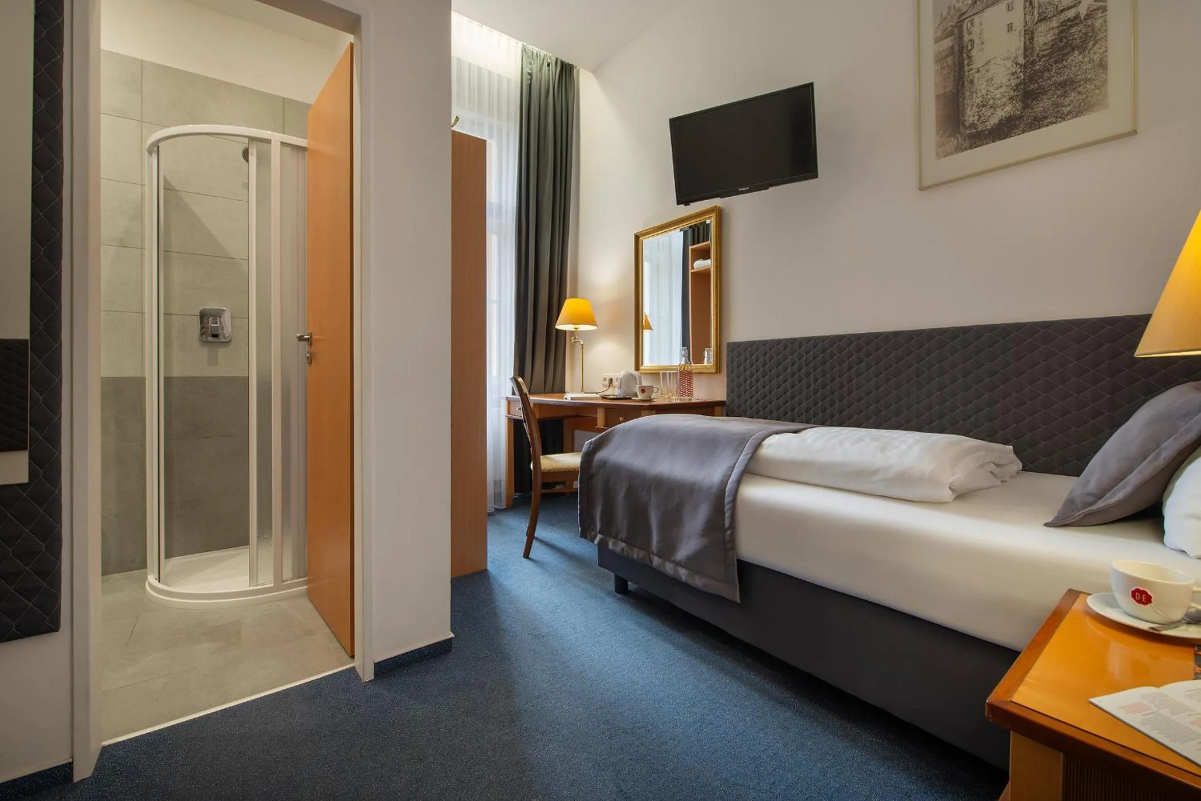 Bed in Prague Season Three Stars