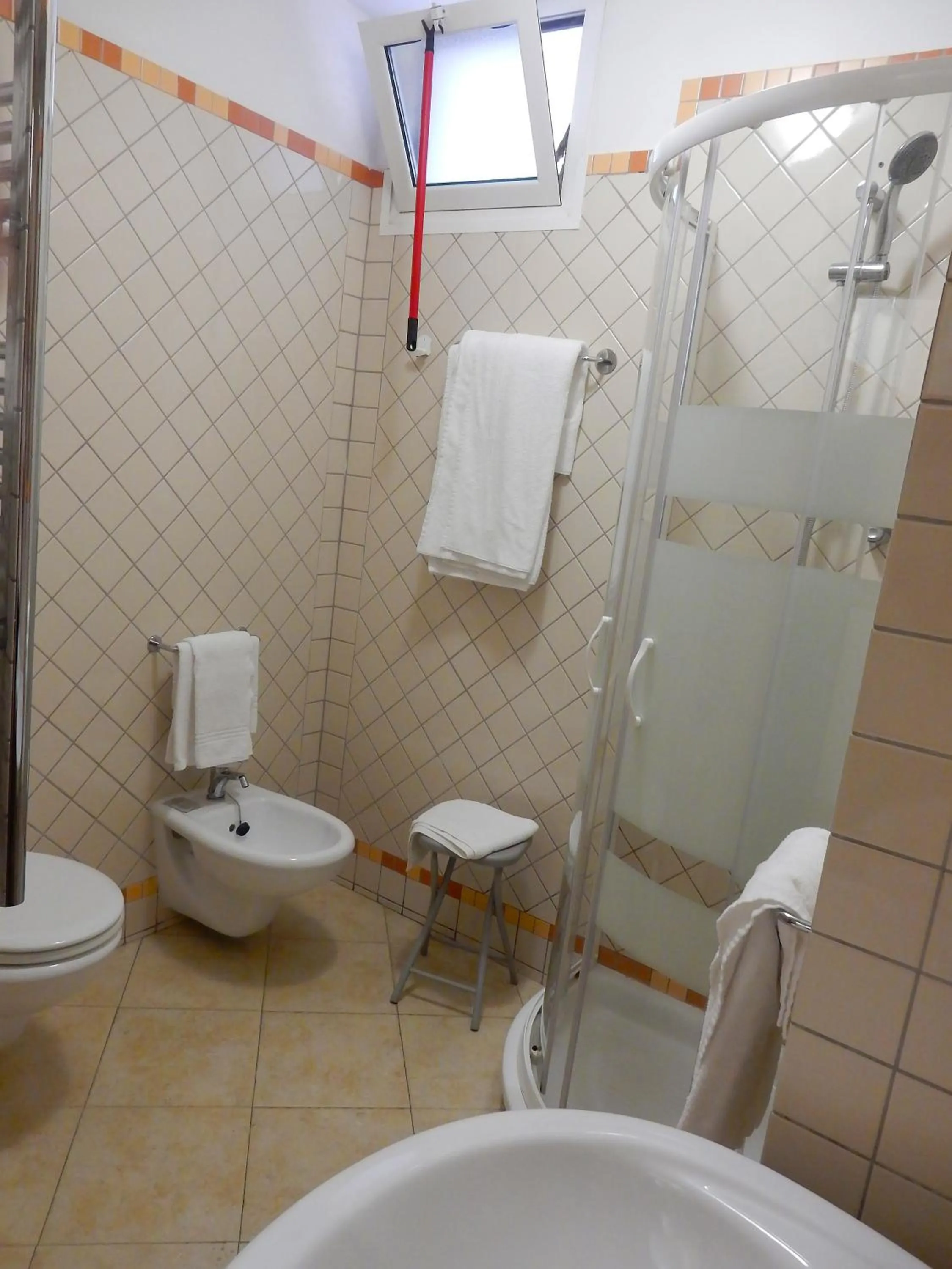 Bathroom in Hotel Kaly